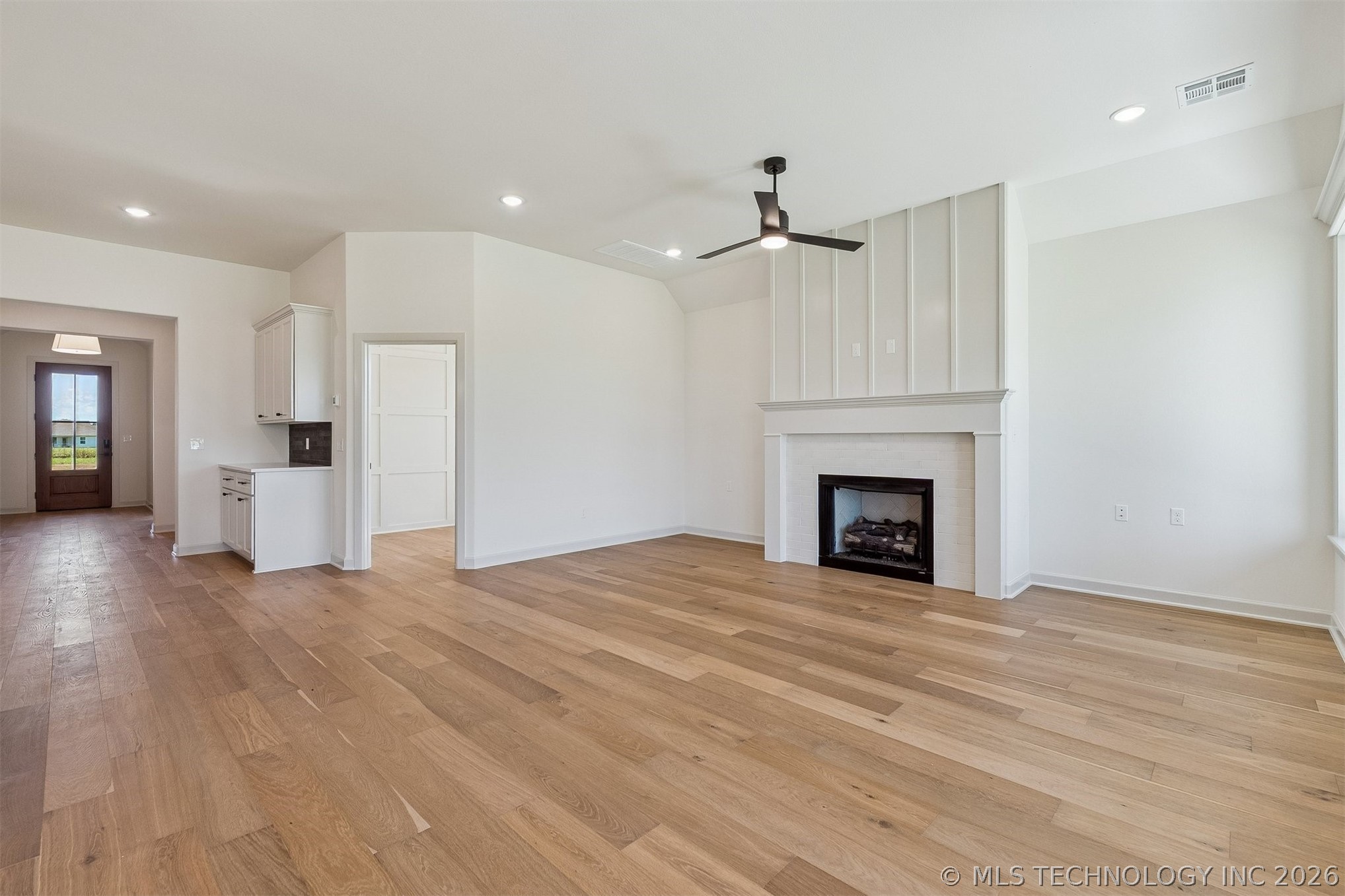 13134 S 98th East Court Property Photo 2
