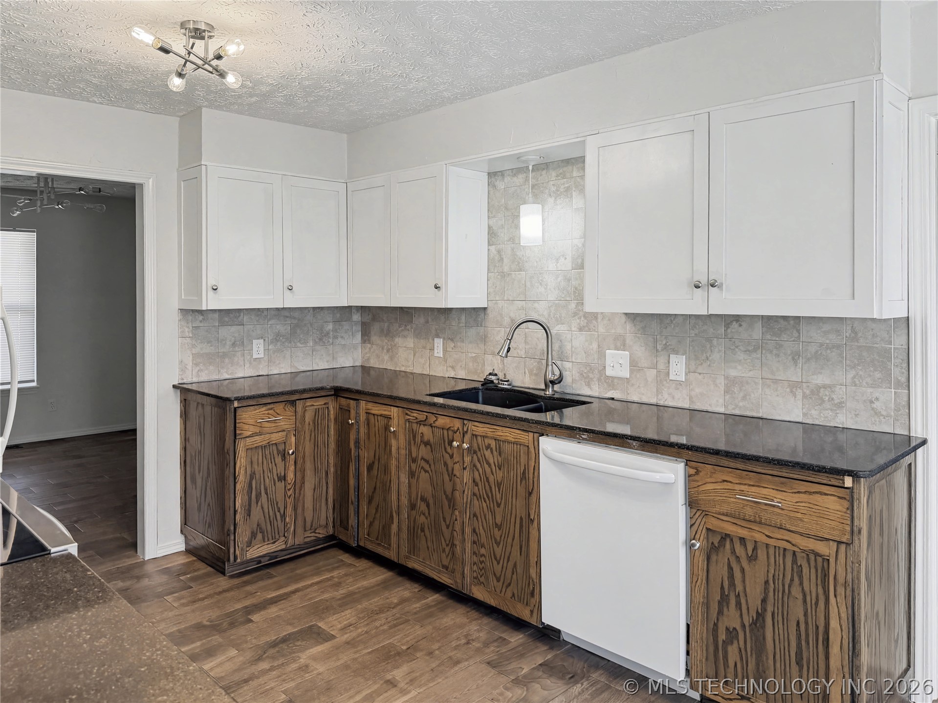 1203 Garner Avenue Property Photo 5