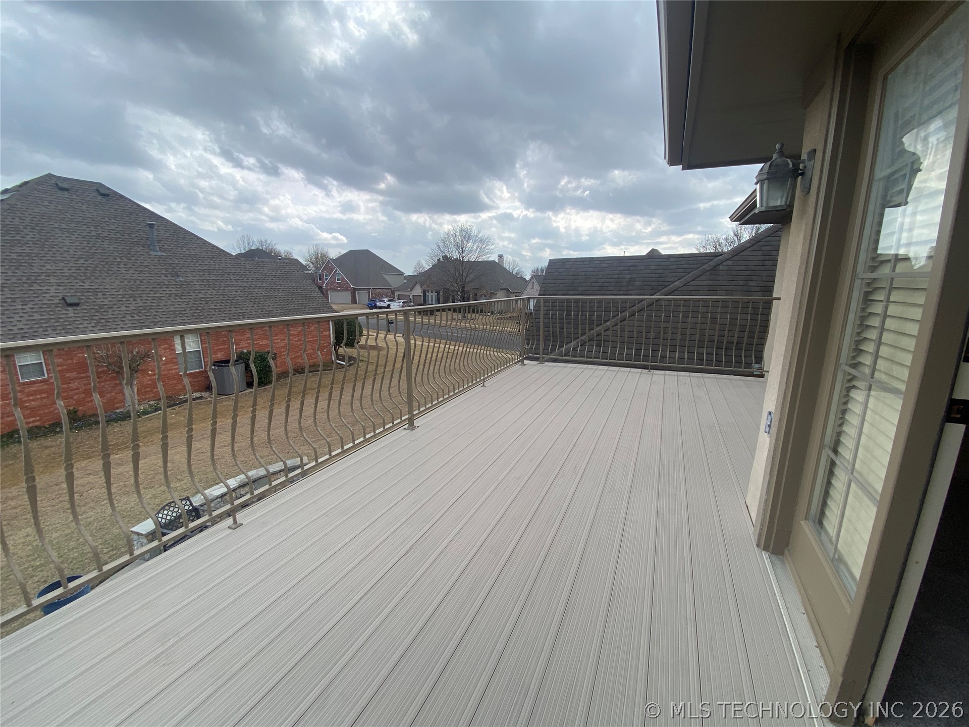 3605 N Narcissus Avenue Property Photo 41