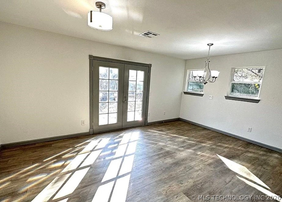 139 W Kent Street Property Photo 3
