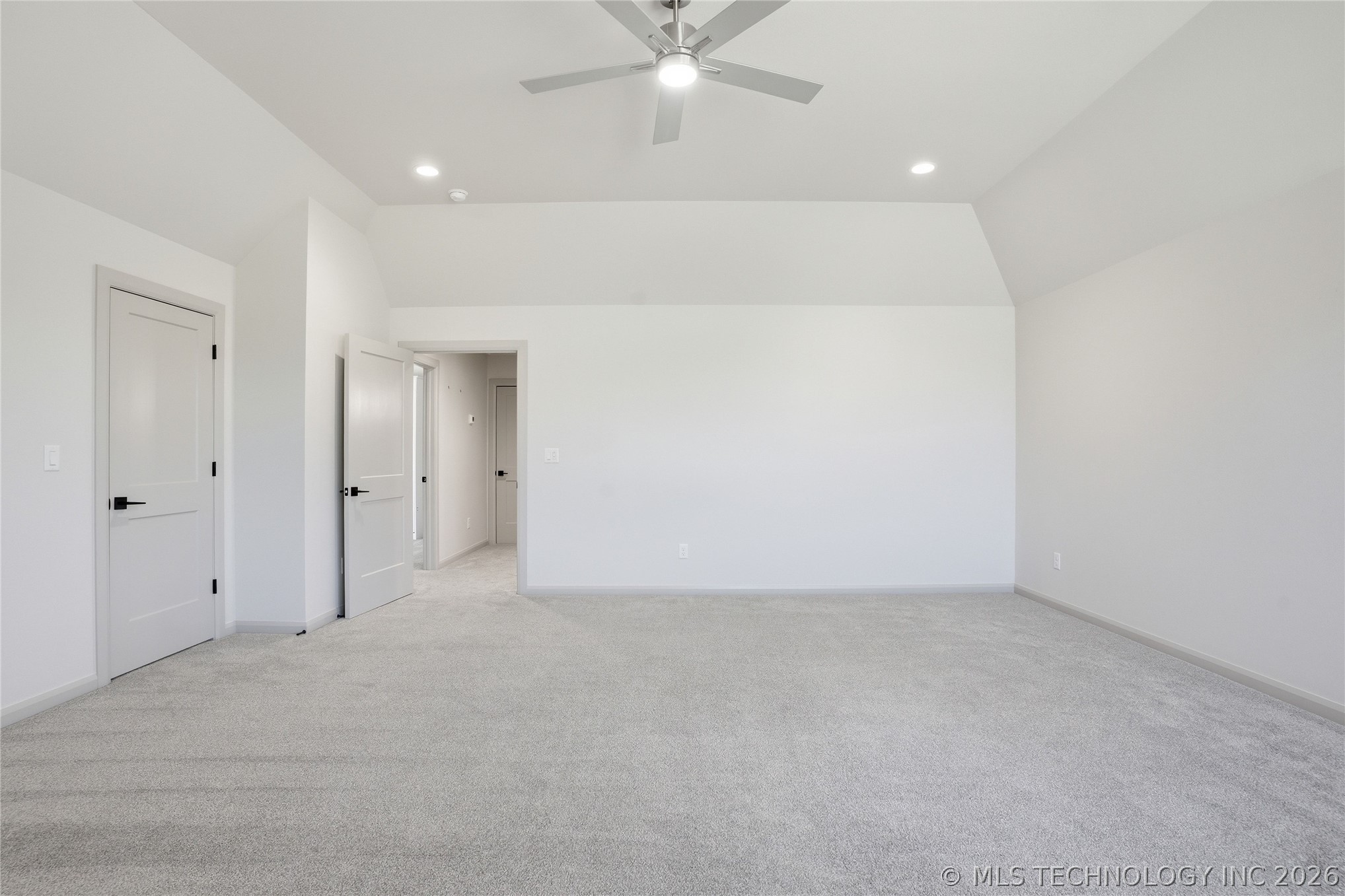 6514 E 153rd Street S Property Photo 45