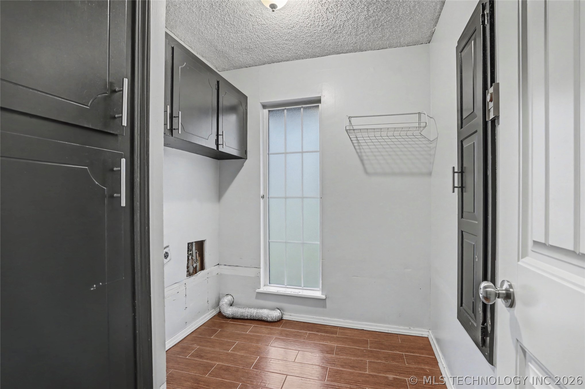 1034 E Courtney Avenue Property Photo 17