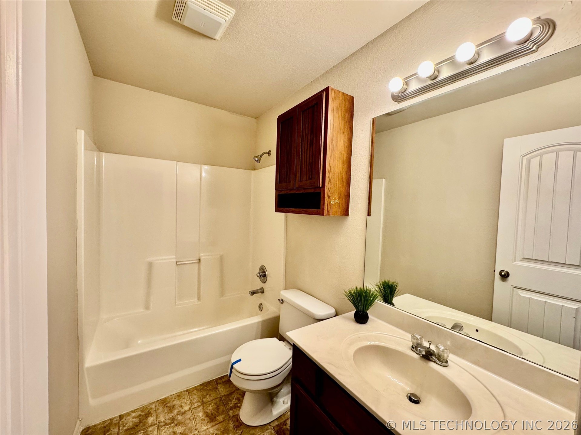 14710 E 108th Street N Property Photo 32