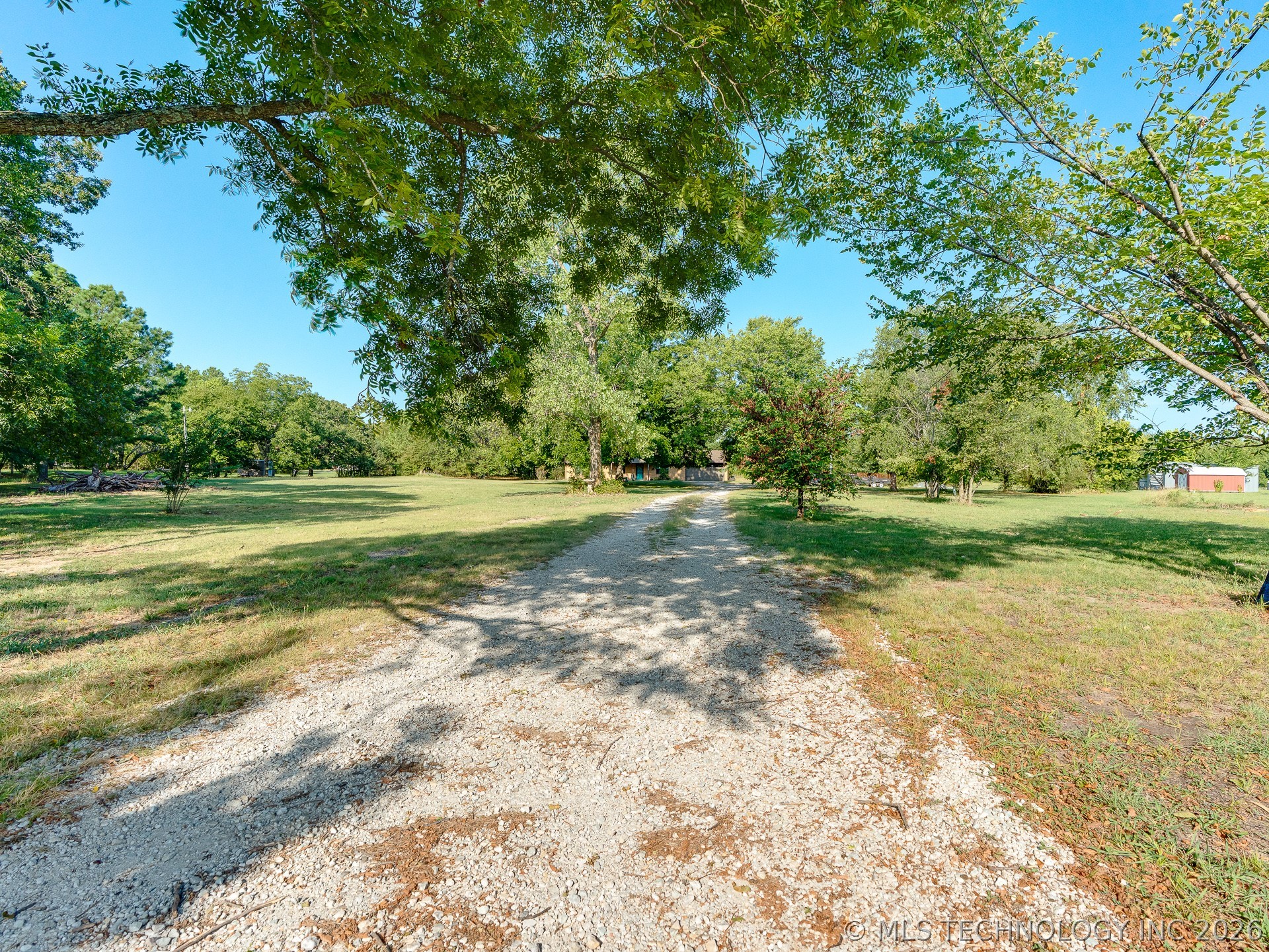 9581 County Road 3590 Property Photo 3