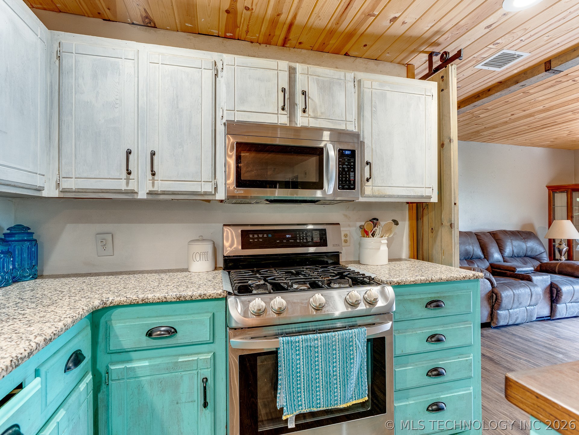 9581 County Road 3590 Property Photo 12