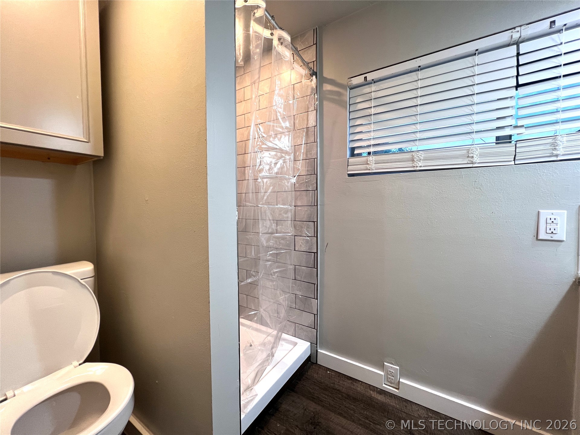 701 Lampton Lane Property Photo 18