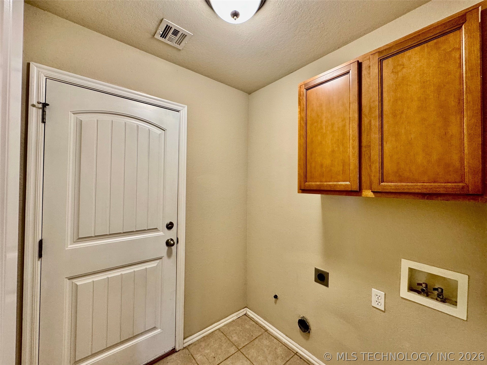 10724 N 146th East Avenue Property Photo 22