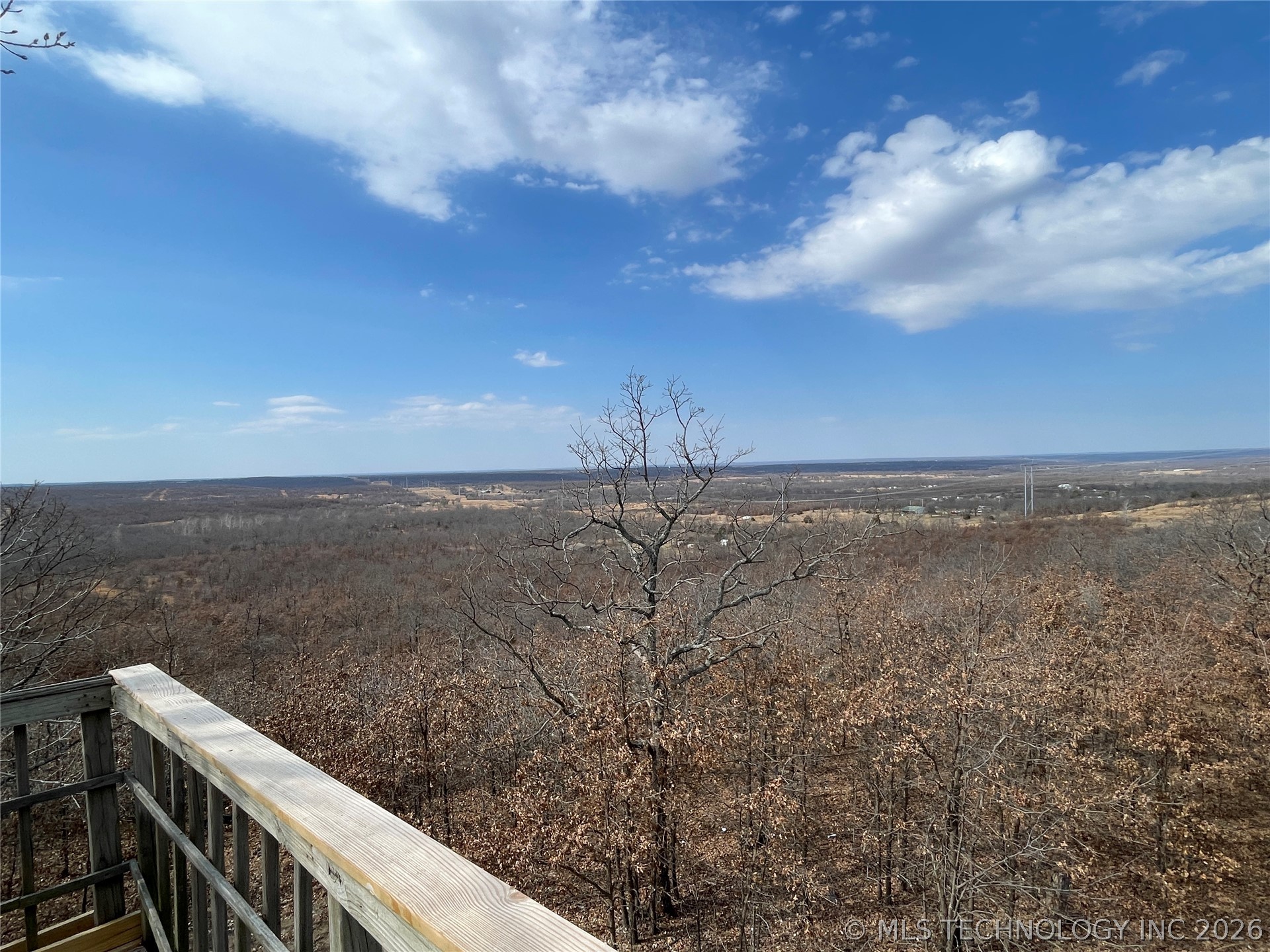 3975 Kennedy Road Property Photo 4