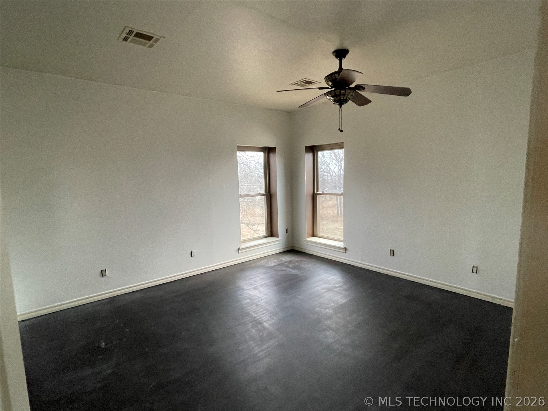 3975 Kennedy Road Property Photo 14