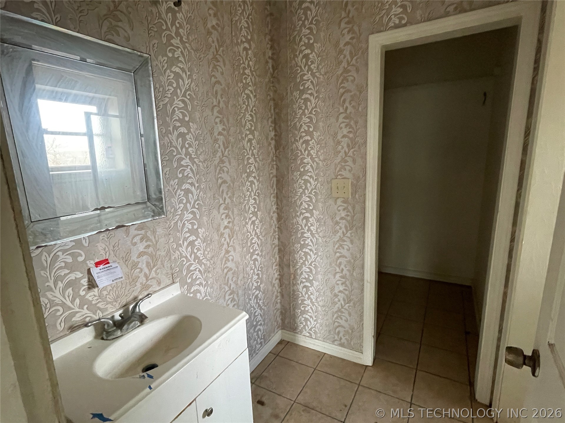 3975 Kennedy Road Property Photo 17