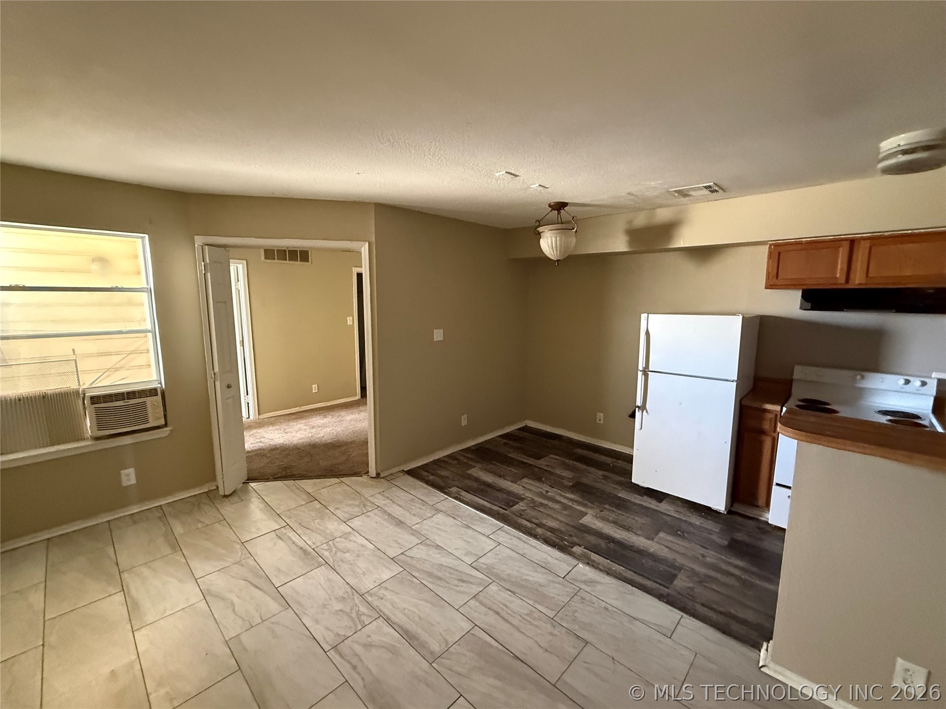 1808 E 66th Place D301 Property Photo 1