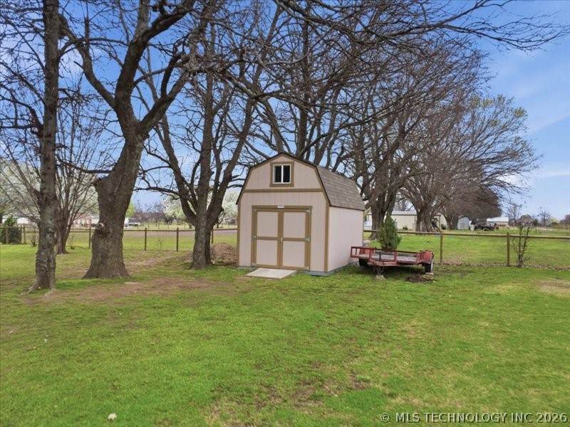 10761 N 155th East Avenue Property Photo 38