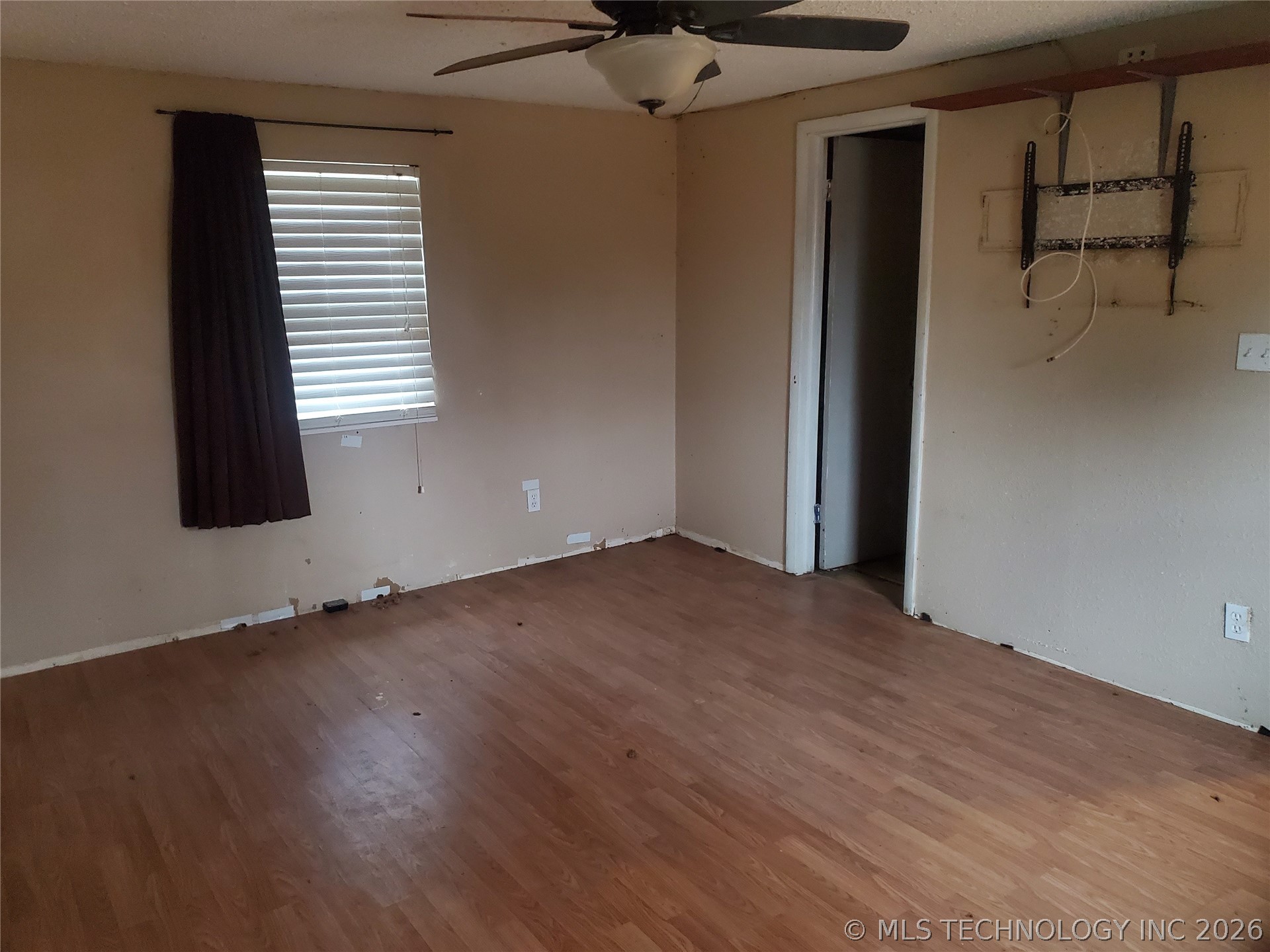 300 Se Johnson Property Photo 21