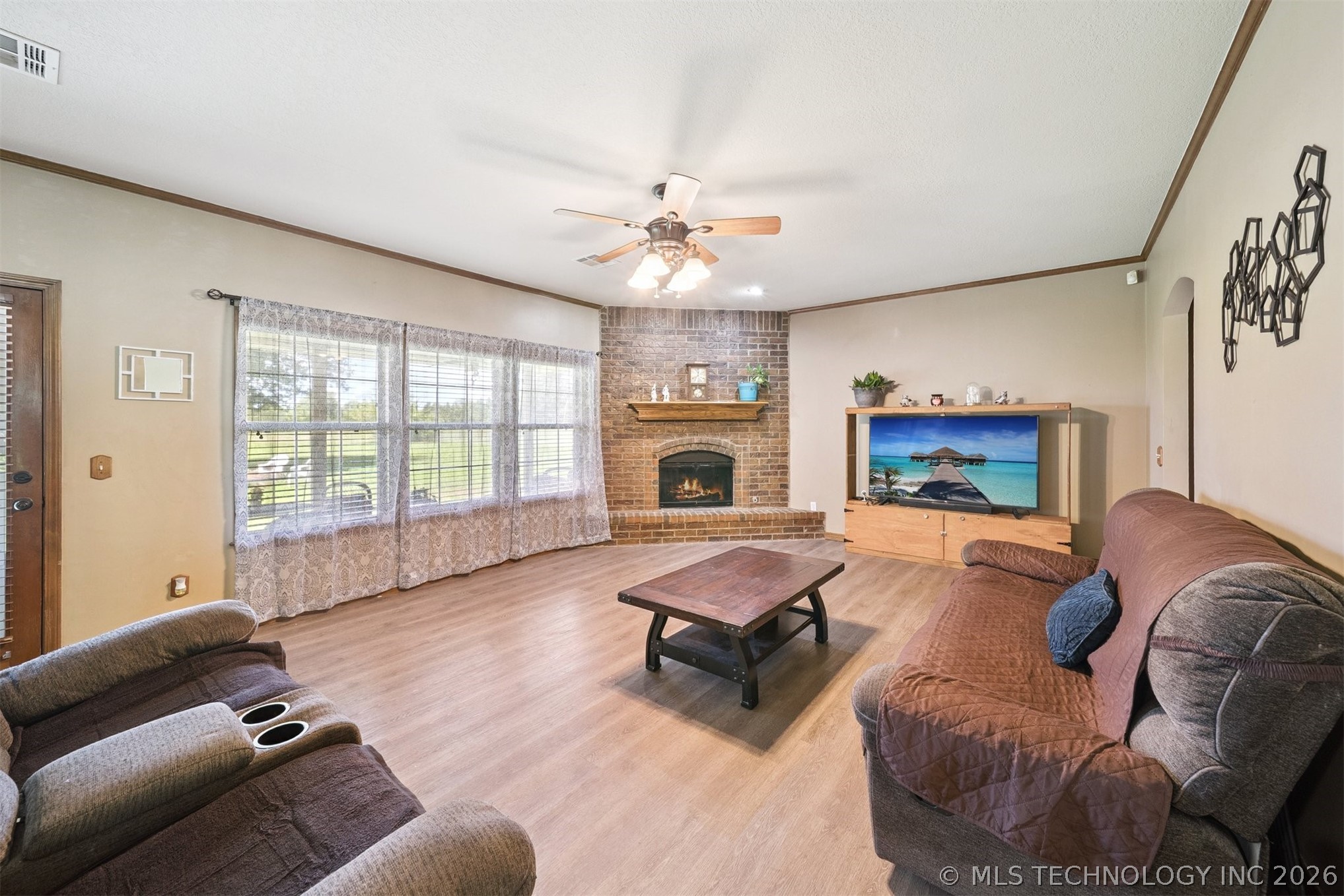 1805 Ne Oakridge Drive Property Photo 20