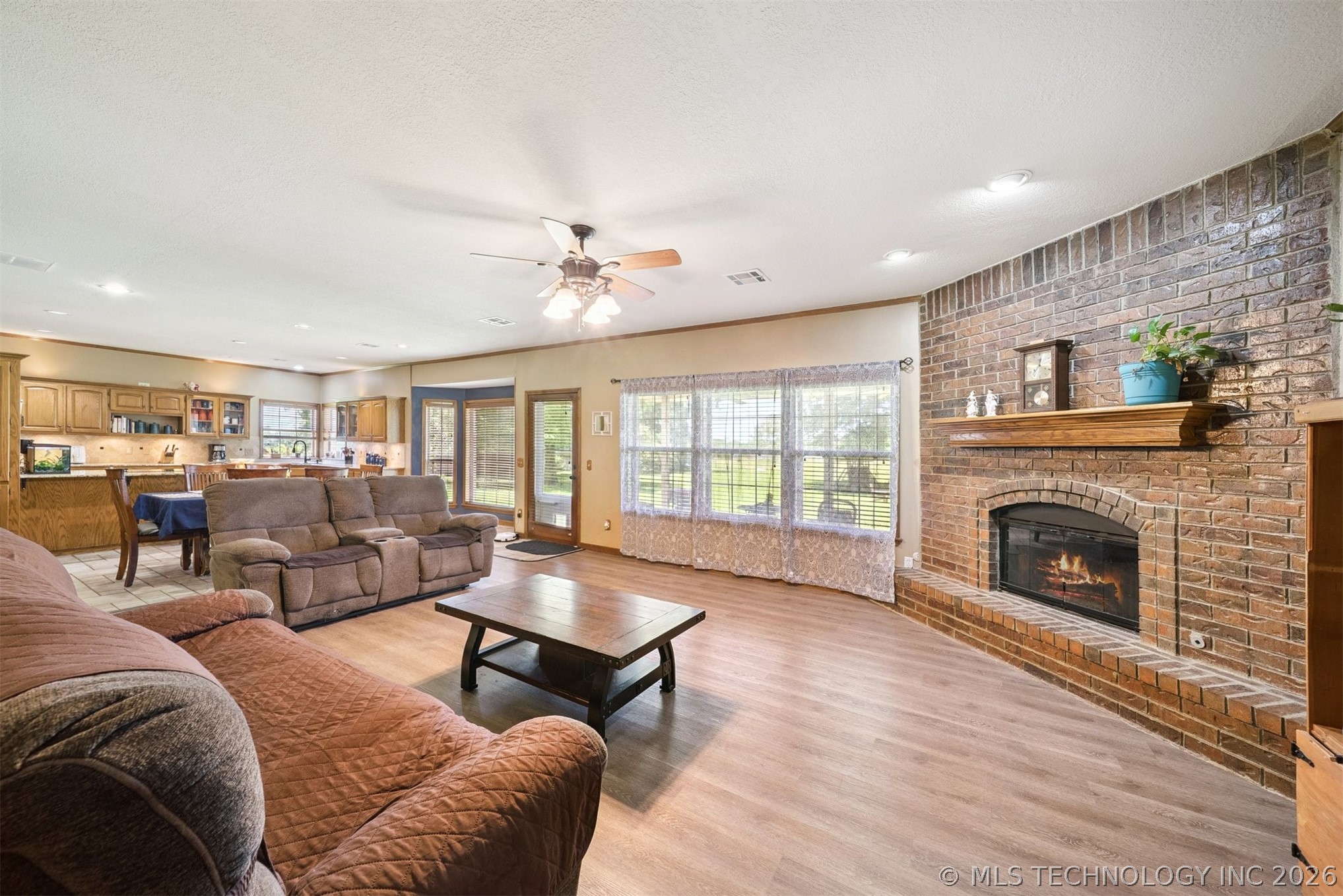 1805 Ne Oakridge Drive Property Photo 21