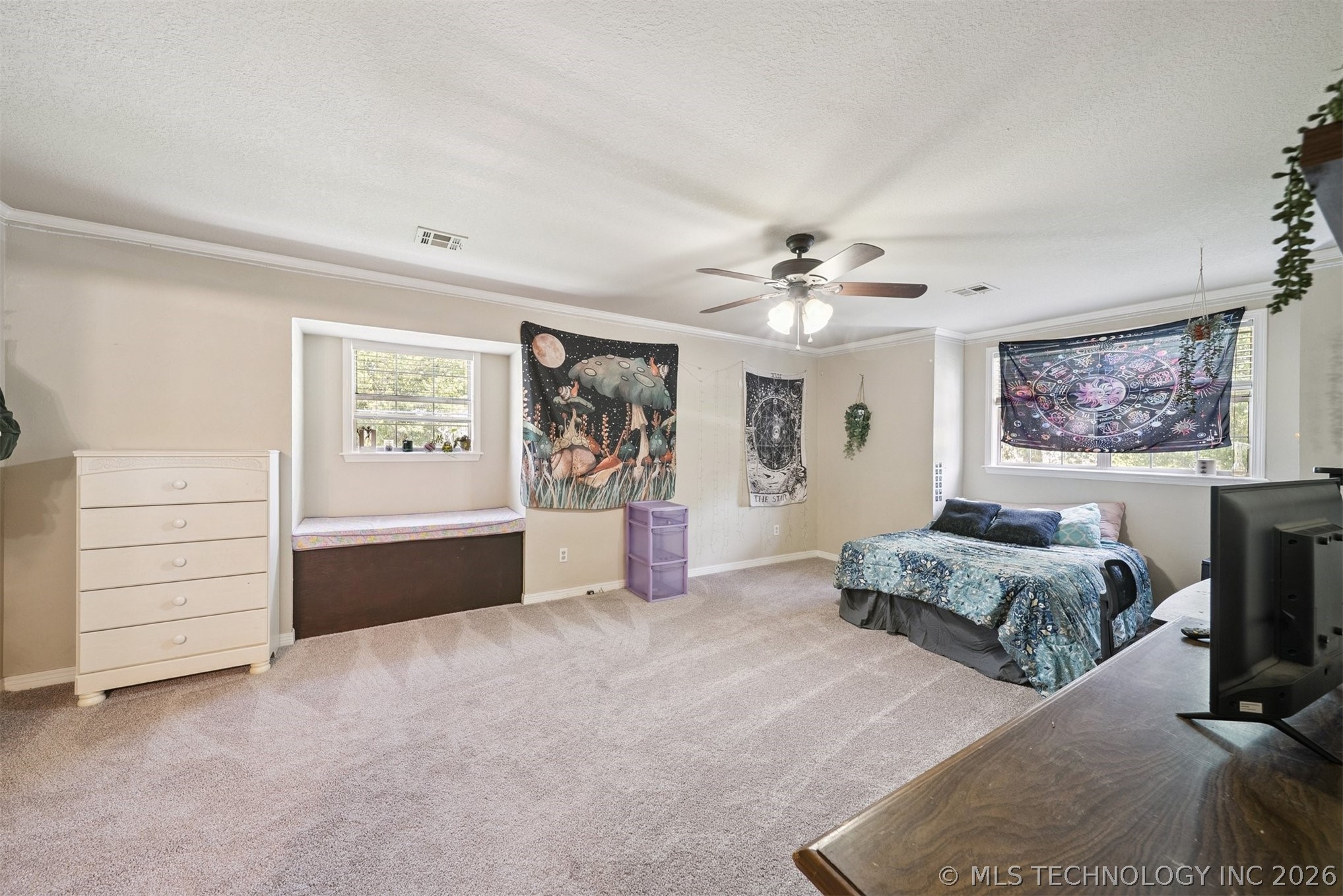 1805 Ne Oakridge Drive Property Photo 29