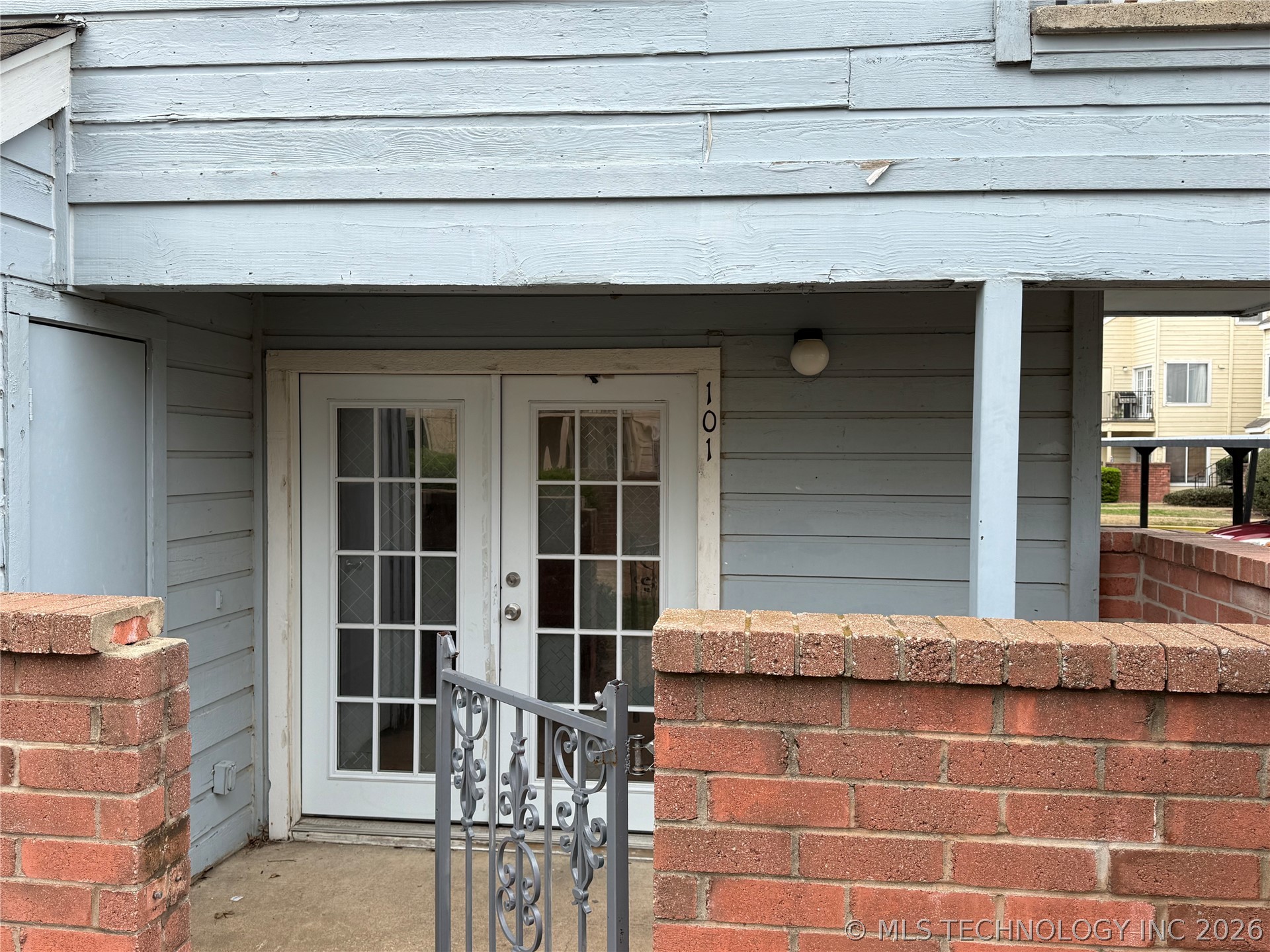 1802 E 66th Place F101 Property Photo 1