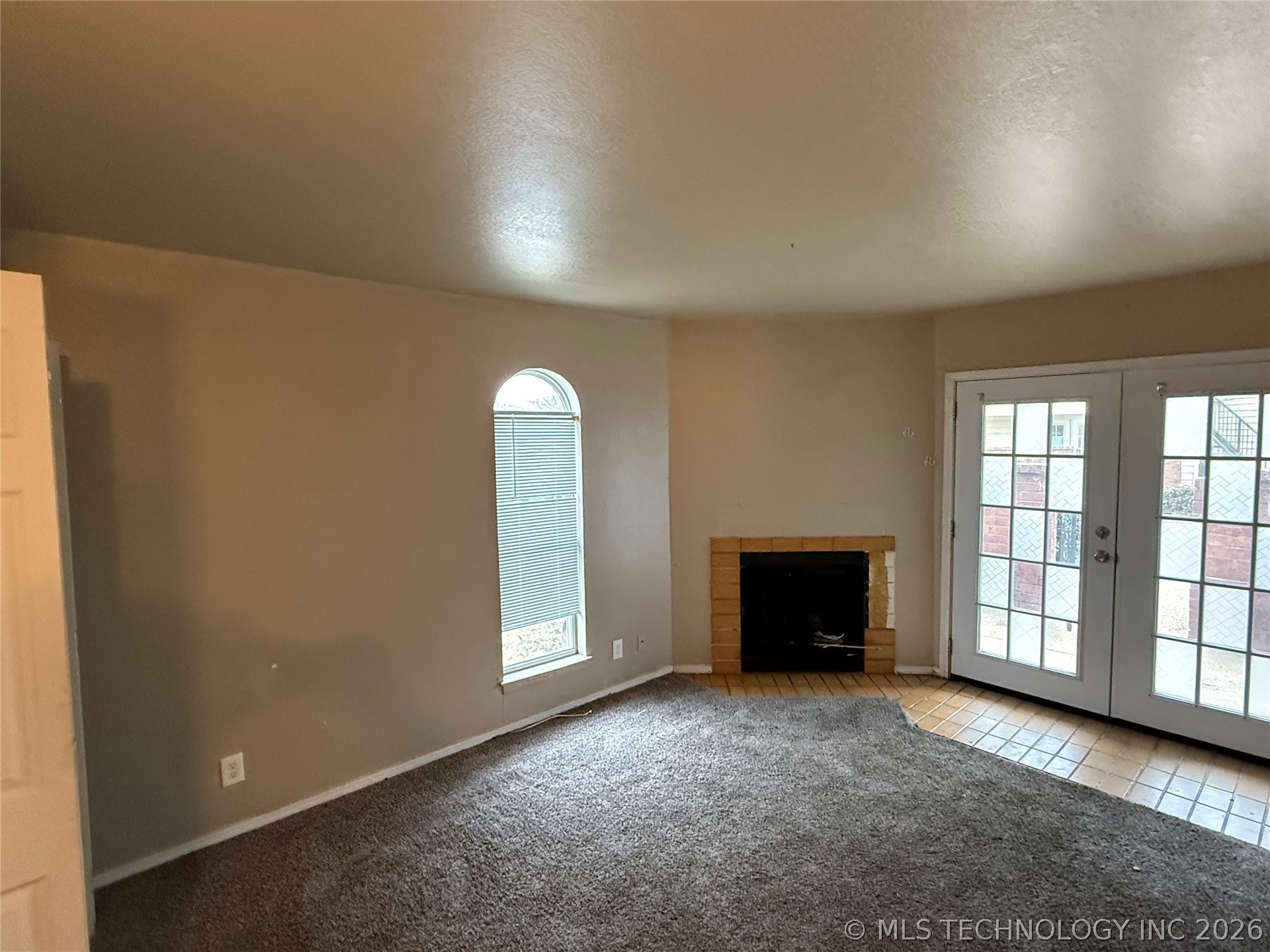 1802 E 66th Place F101 Property Photo 4