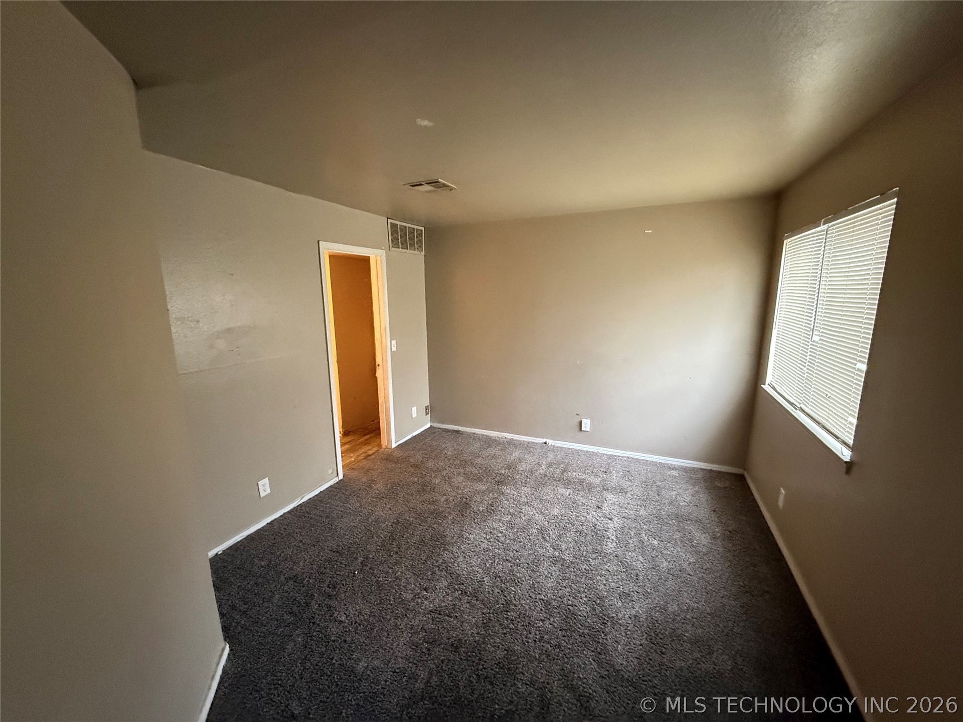 1802 E 66th Place F101 Property Photo 6