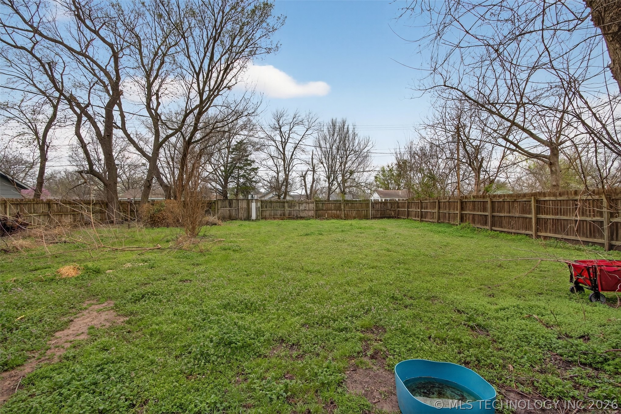 122 S Whitaker Street Property Photo 21