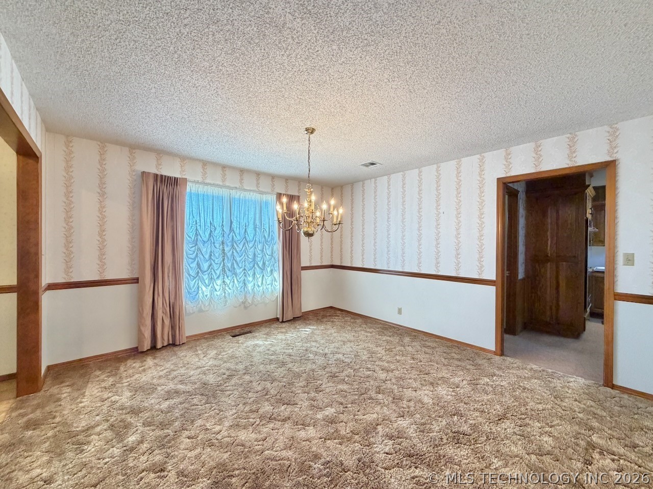 401421 W 1970 Drive Property Photo 7