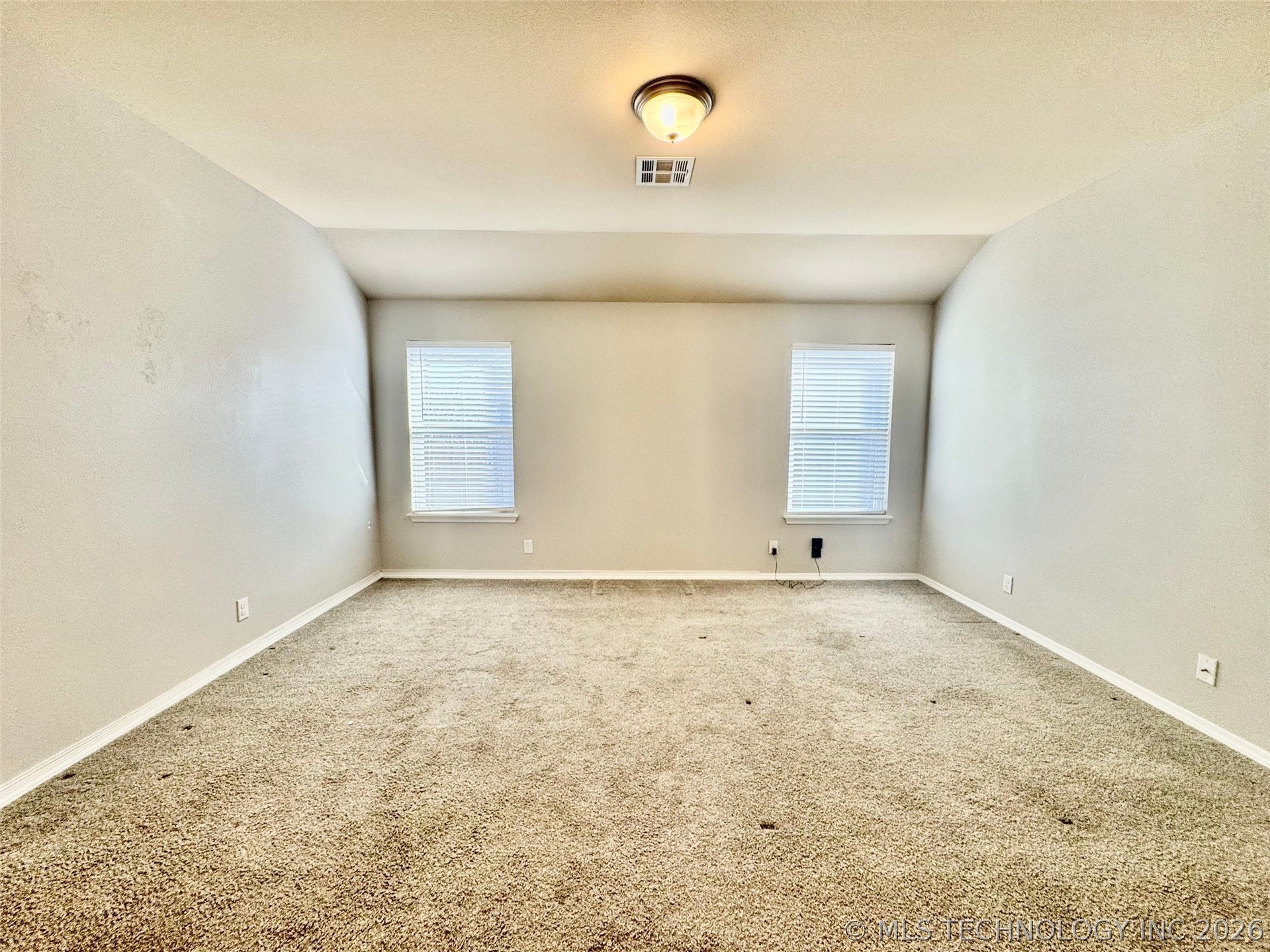 7401 S Elder Avenue Property Photo 16