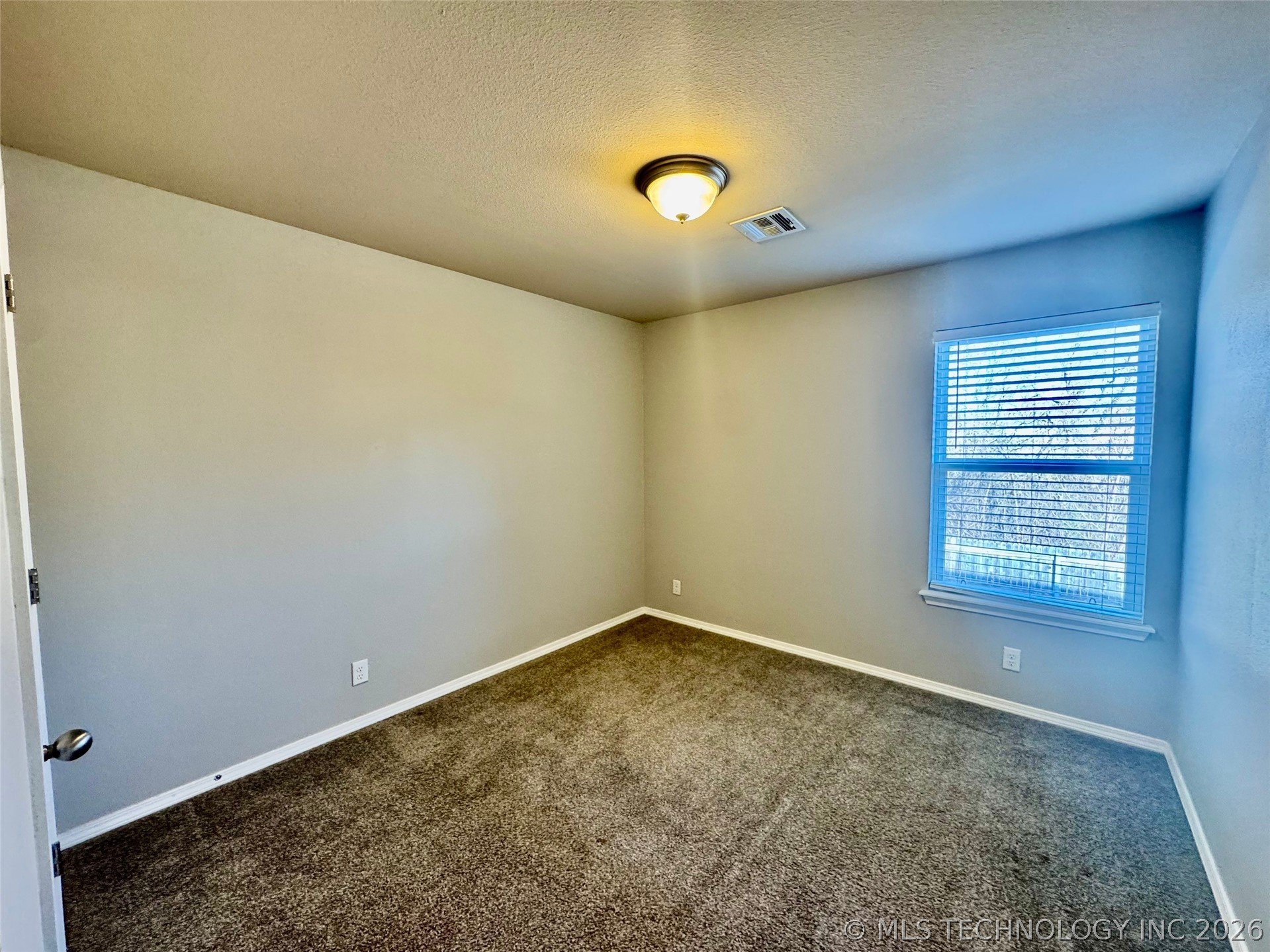 7401 S Elder Avenue Property Photo 26