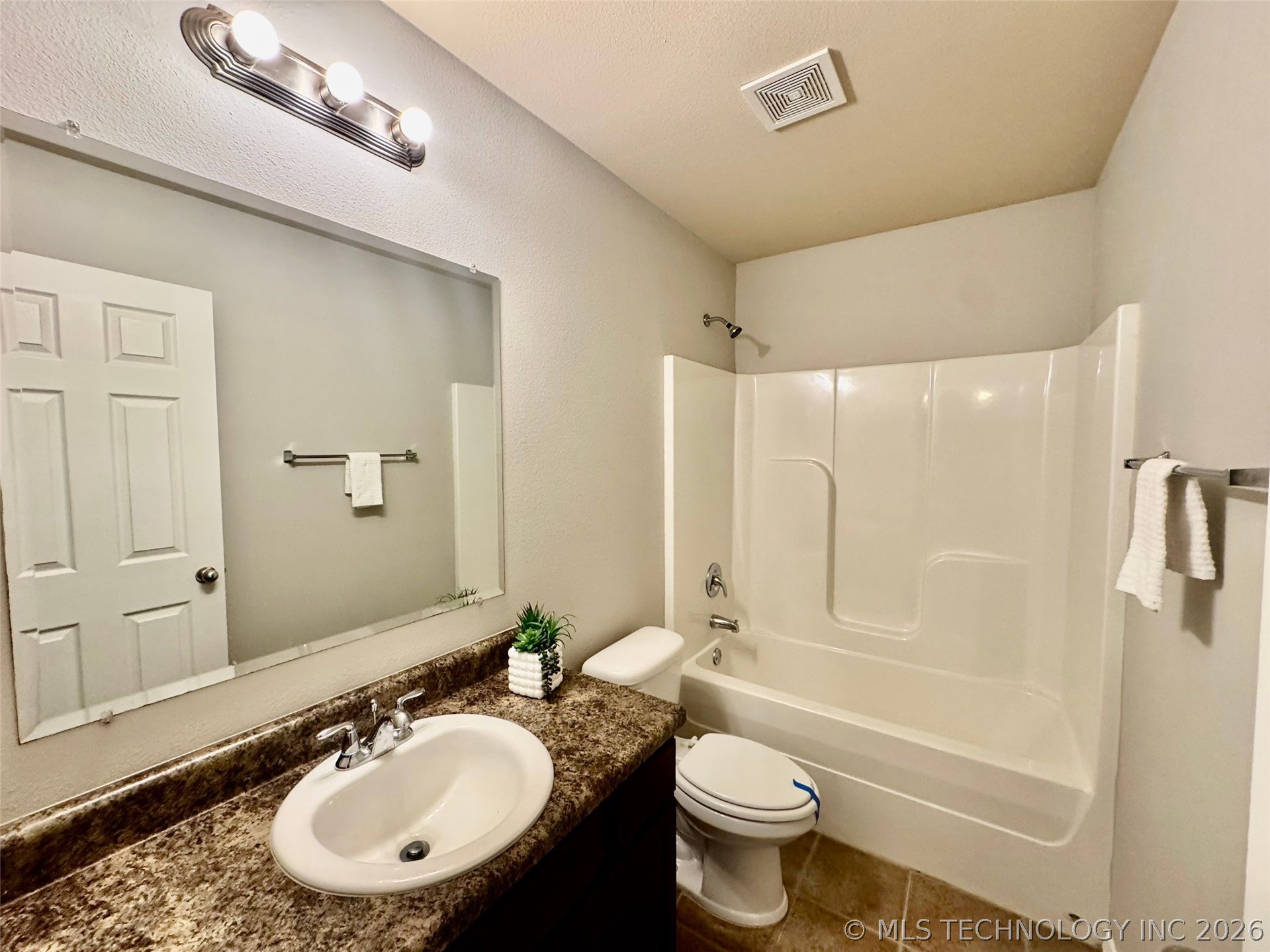 7401 S Elder Avenue Property Photo 30