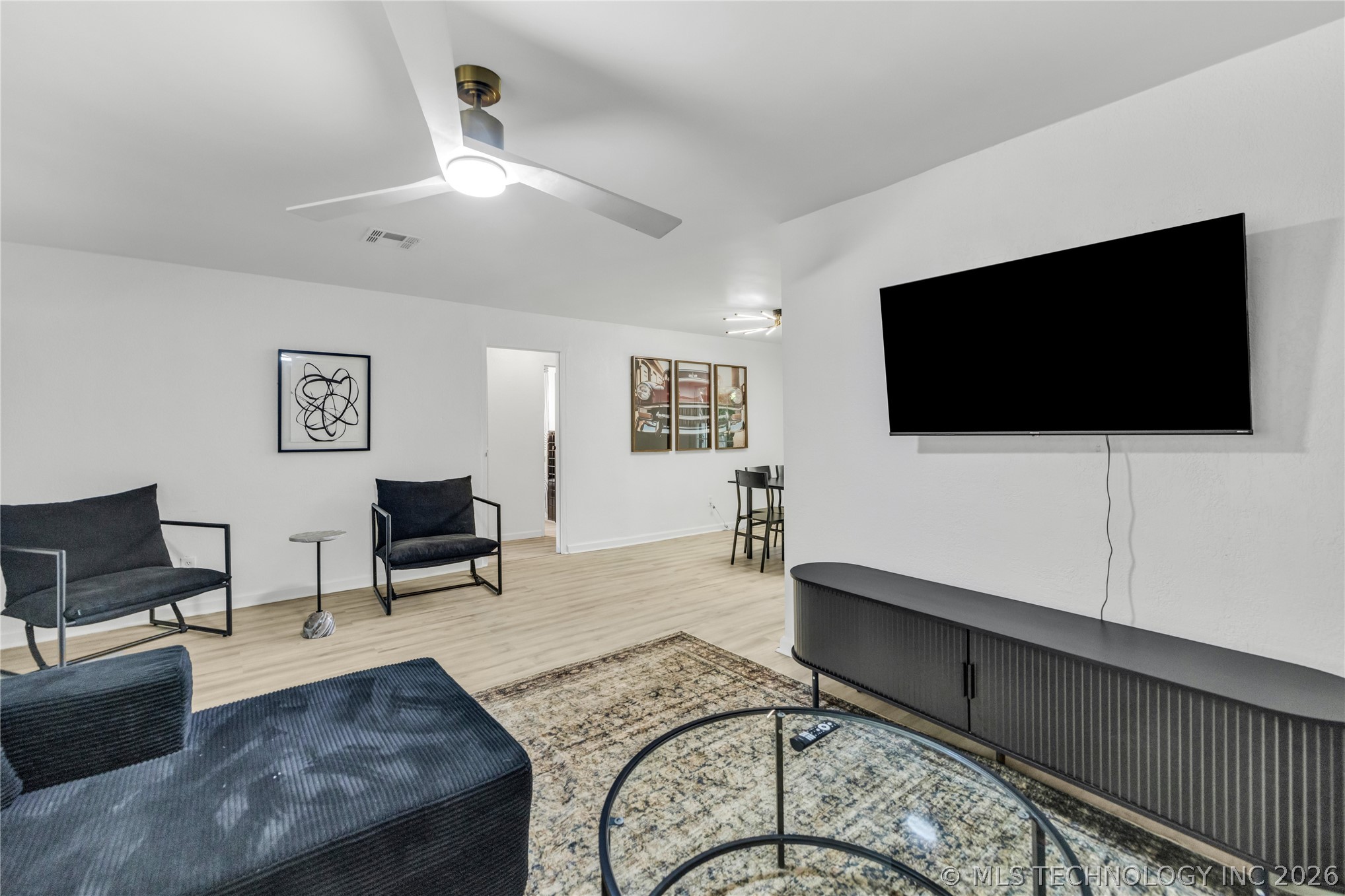 4828 S Madison Avenue Property Photo 3