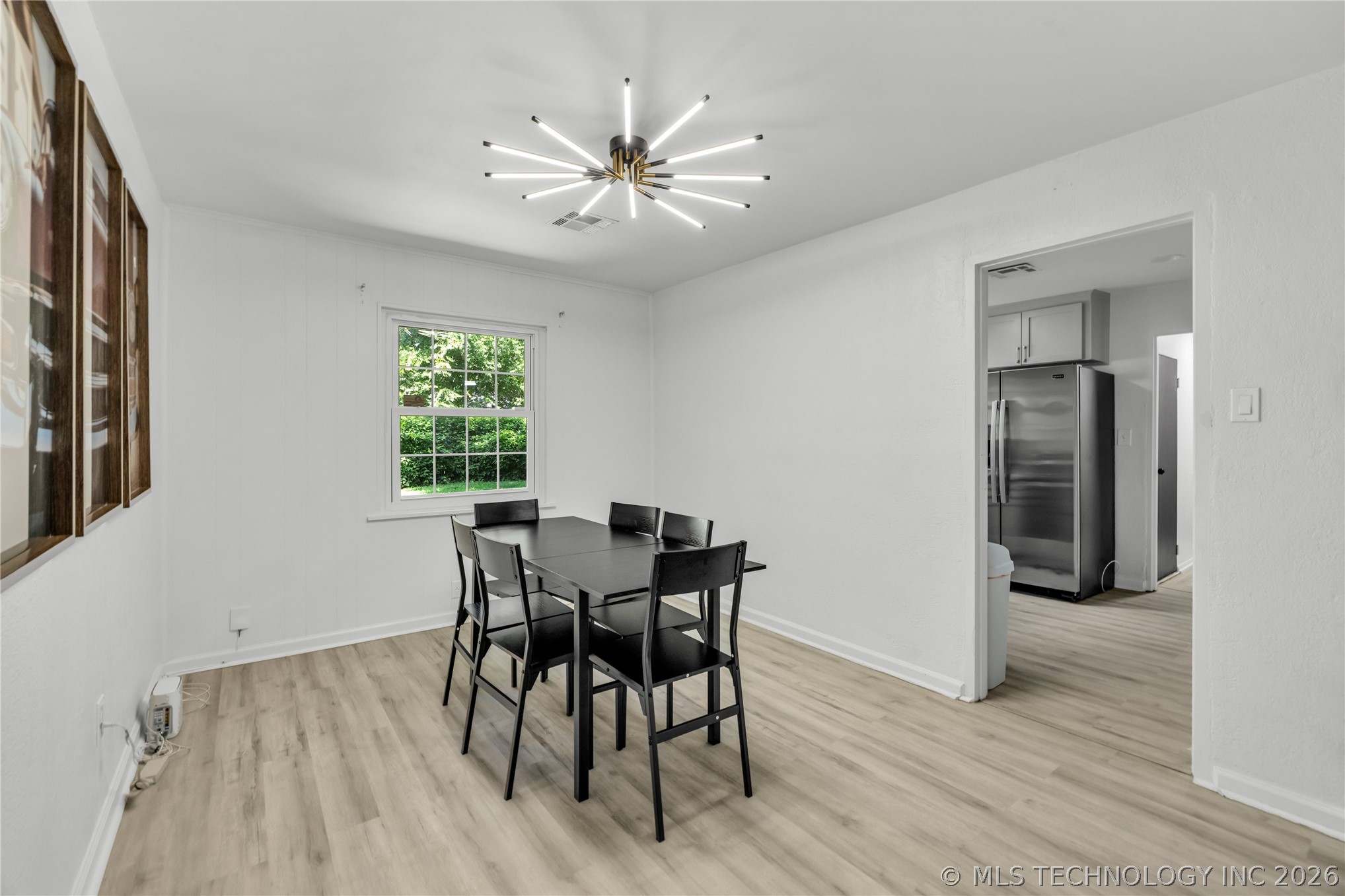 4828 S Madison Avenue Property Photo 6