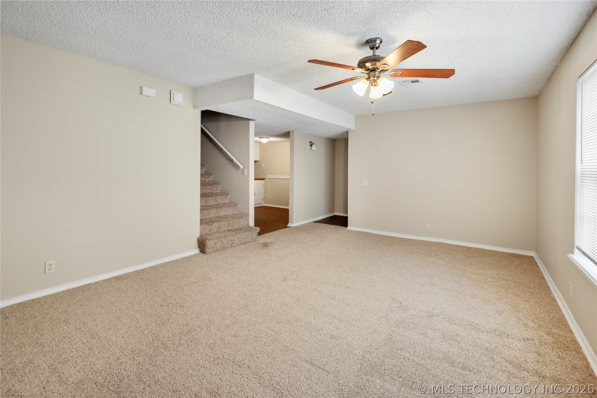 28 W Goodykoontz Avenue Property Photo 2