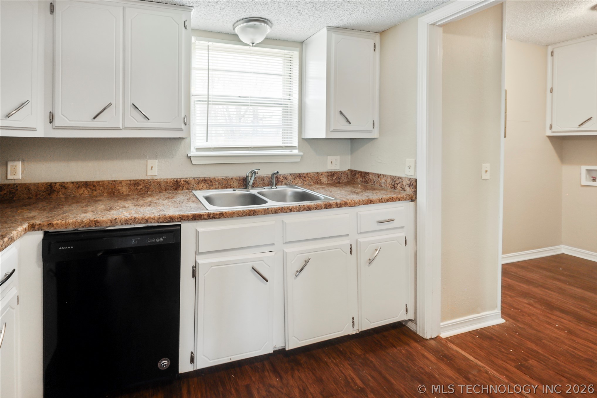28 W Goodykoontz Avenue Property Photo 7
