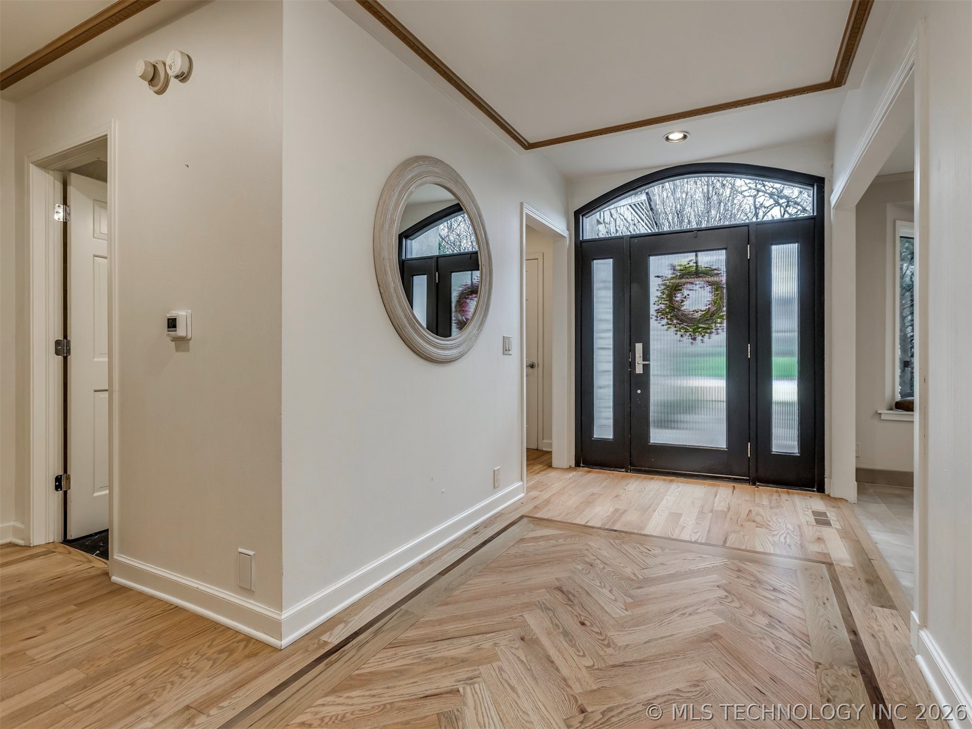7426 S Gary Place Property Photo 4