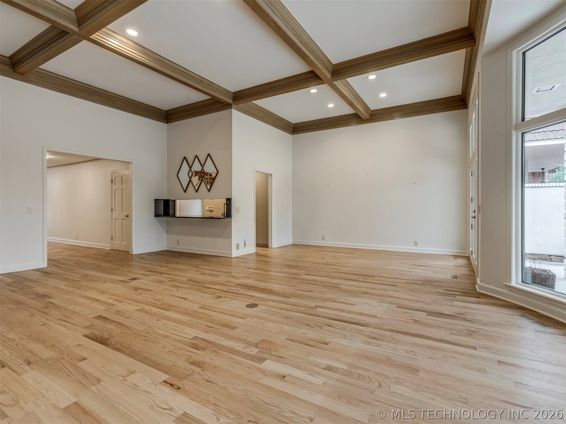 7426 S Gary Place Property Photo 8