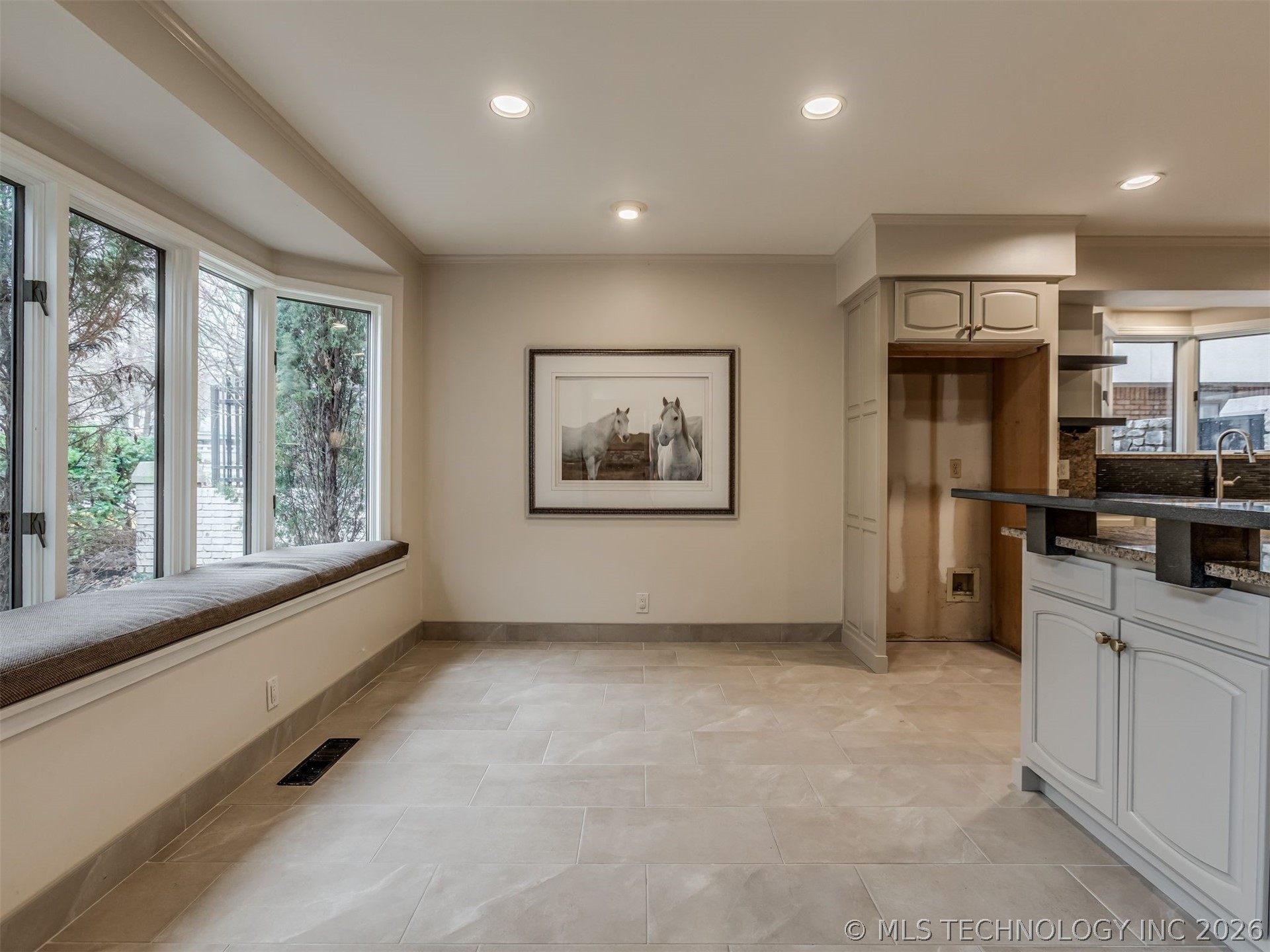 7426 S Gary Place Property Photo 16