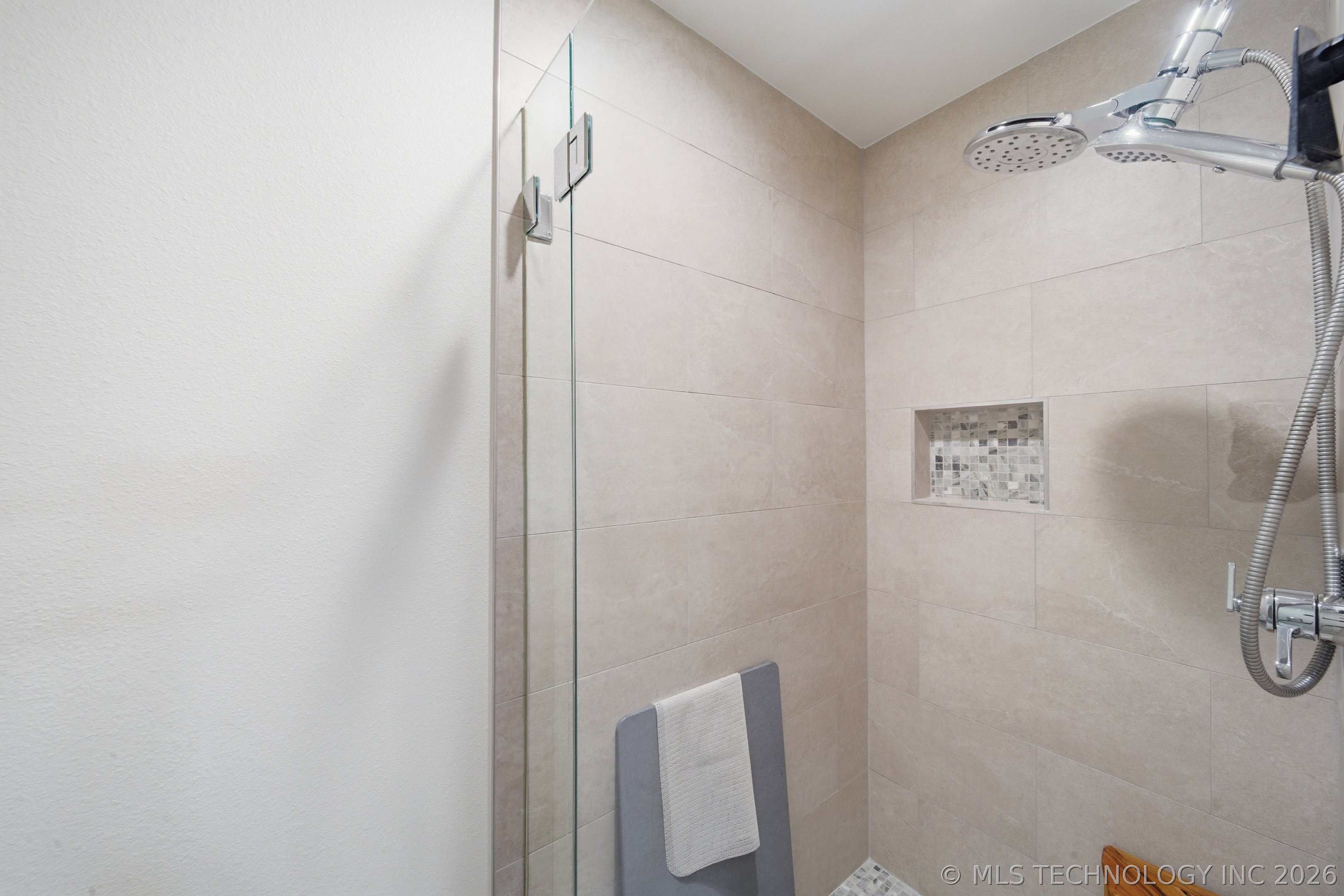 5820 Coldspring Lane Property Photo 22