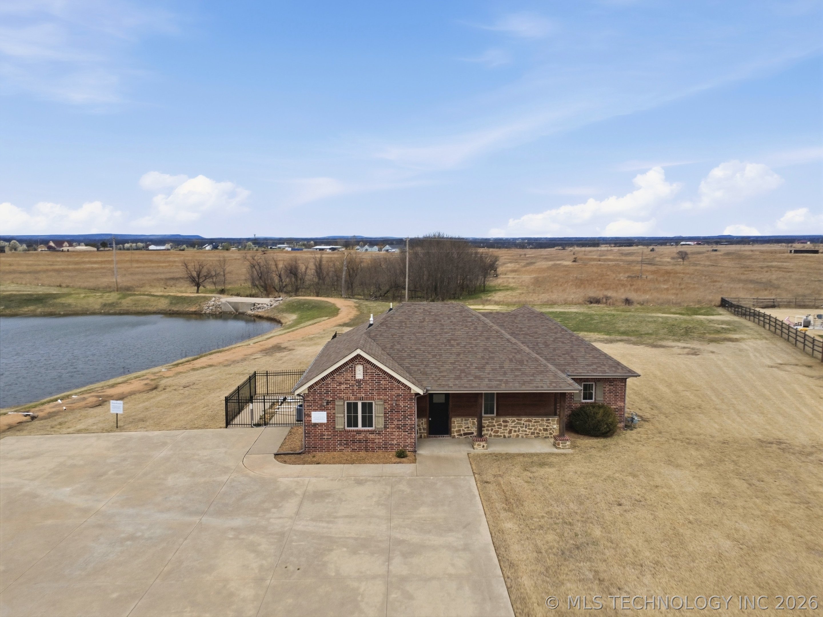 5820 Coldspring Lane Property Photo 36