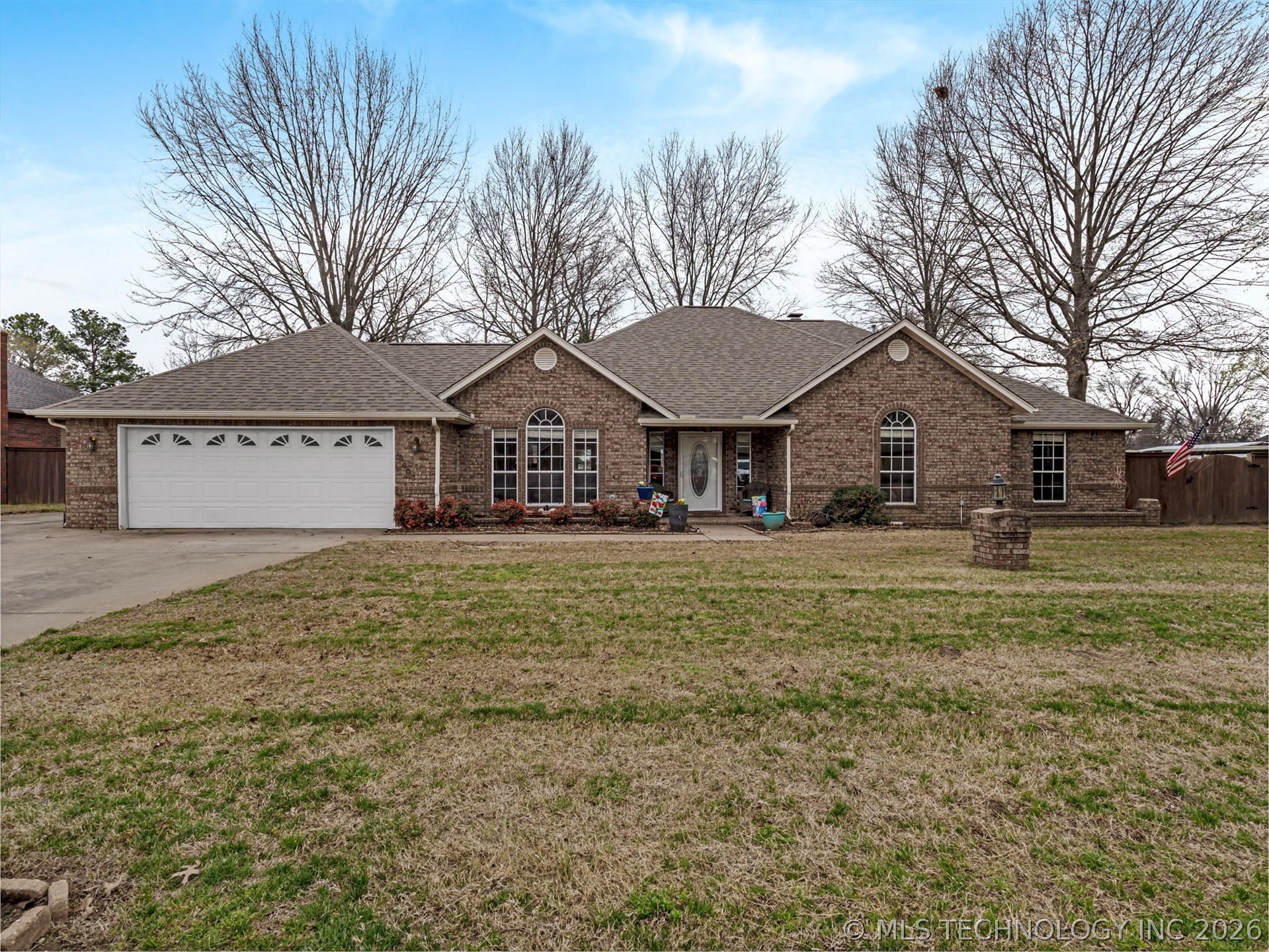 2803 Haskell Boulevard Property Photo 2