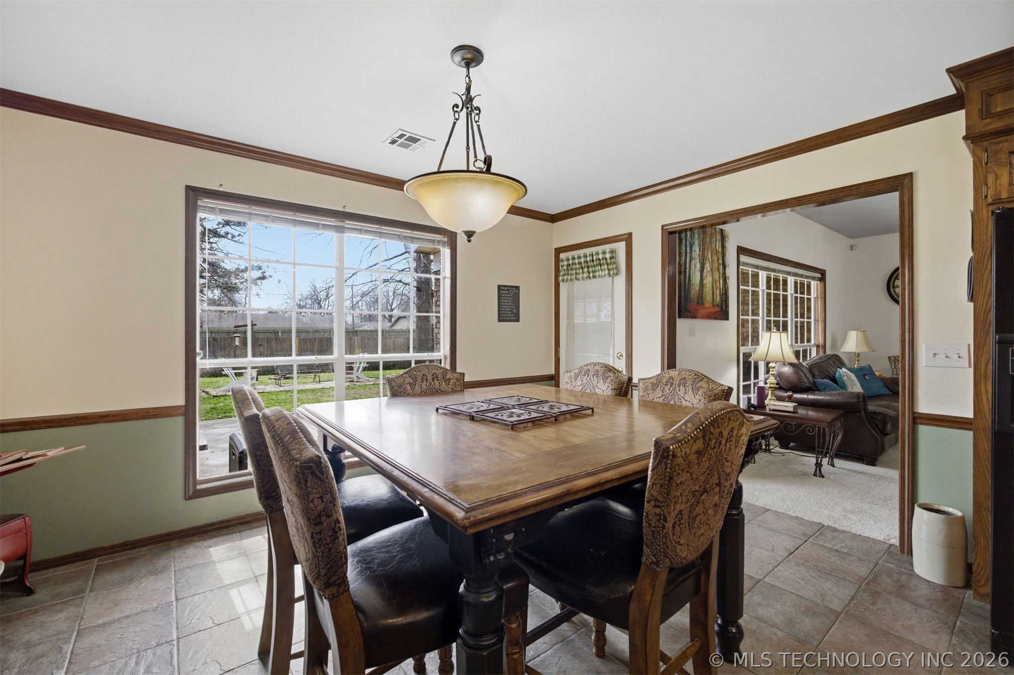 2803 Haskell Boulevard Property Photo 11