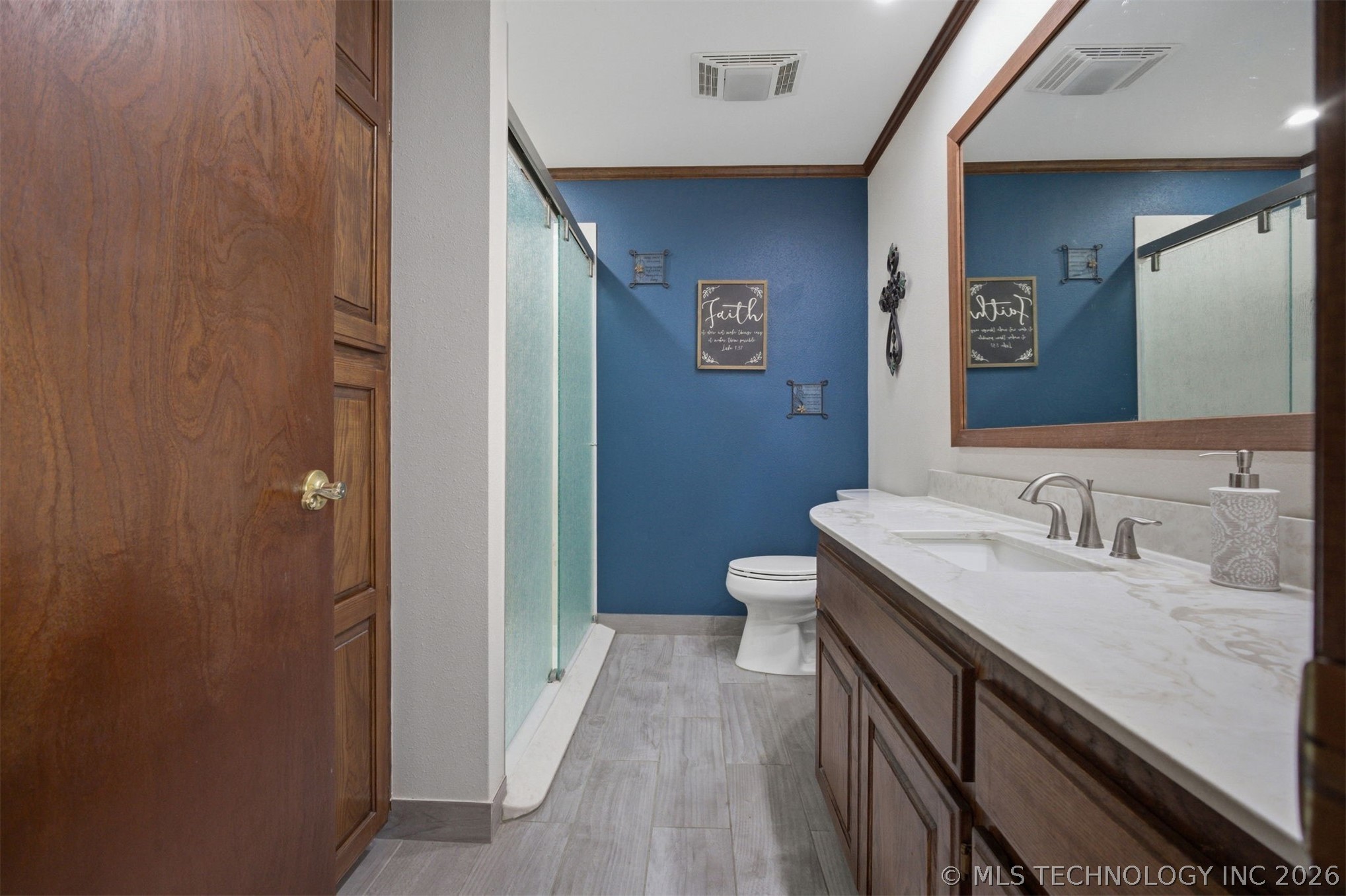 2803 Haskell Boulevard Property Photo 13