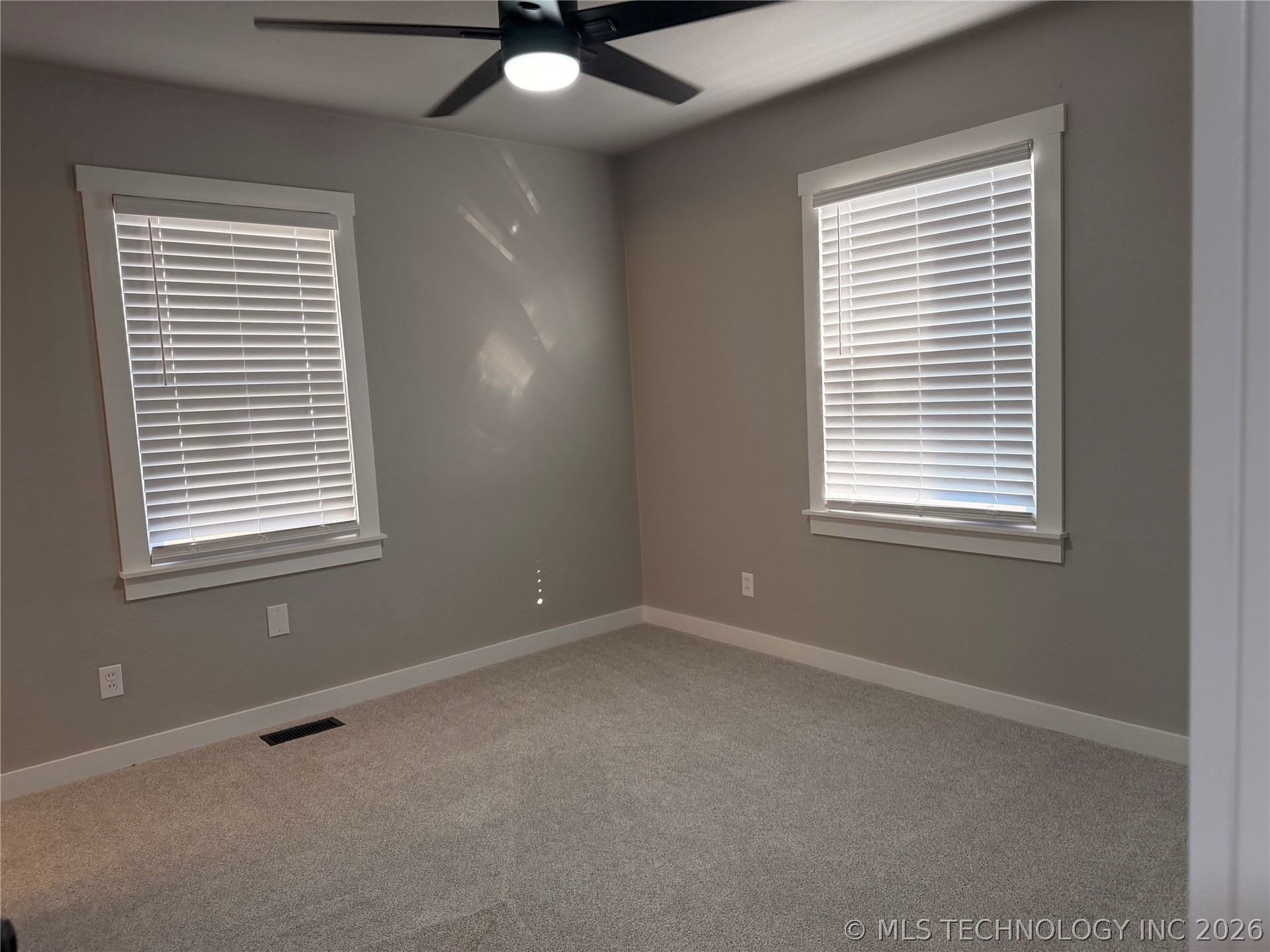 2516 Dakota Avenue Property Photo 19