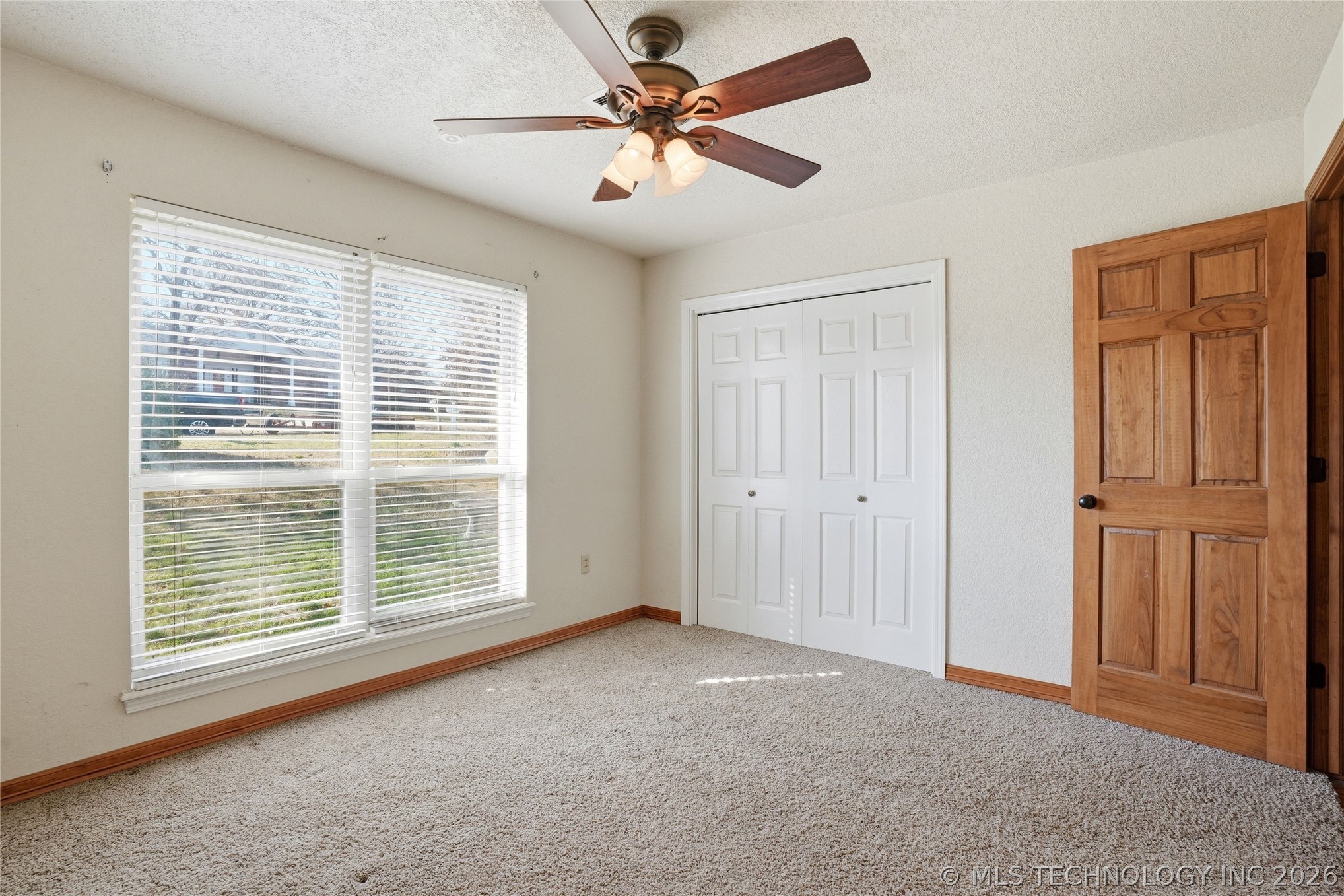 1607 Kingsway Street Property Photo 32