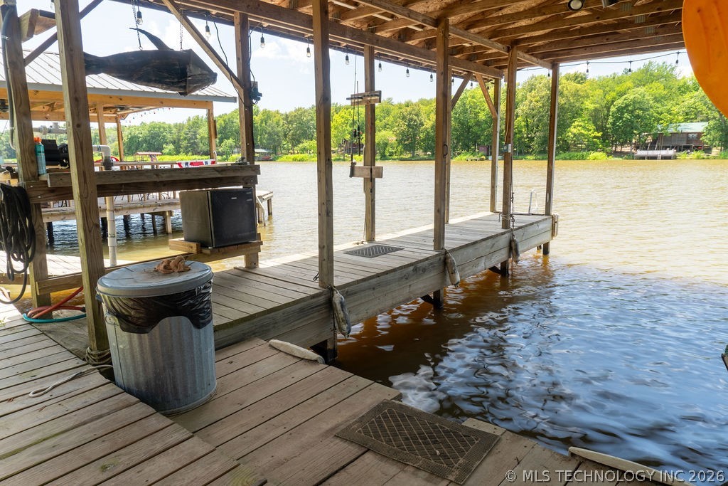 1064 Lakeside Drive Property Photo 41