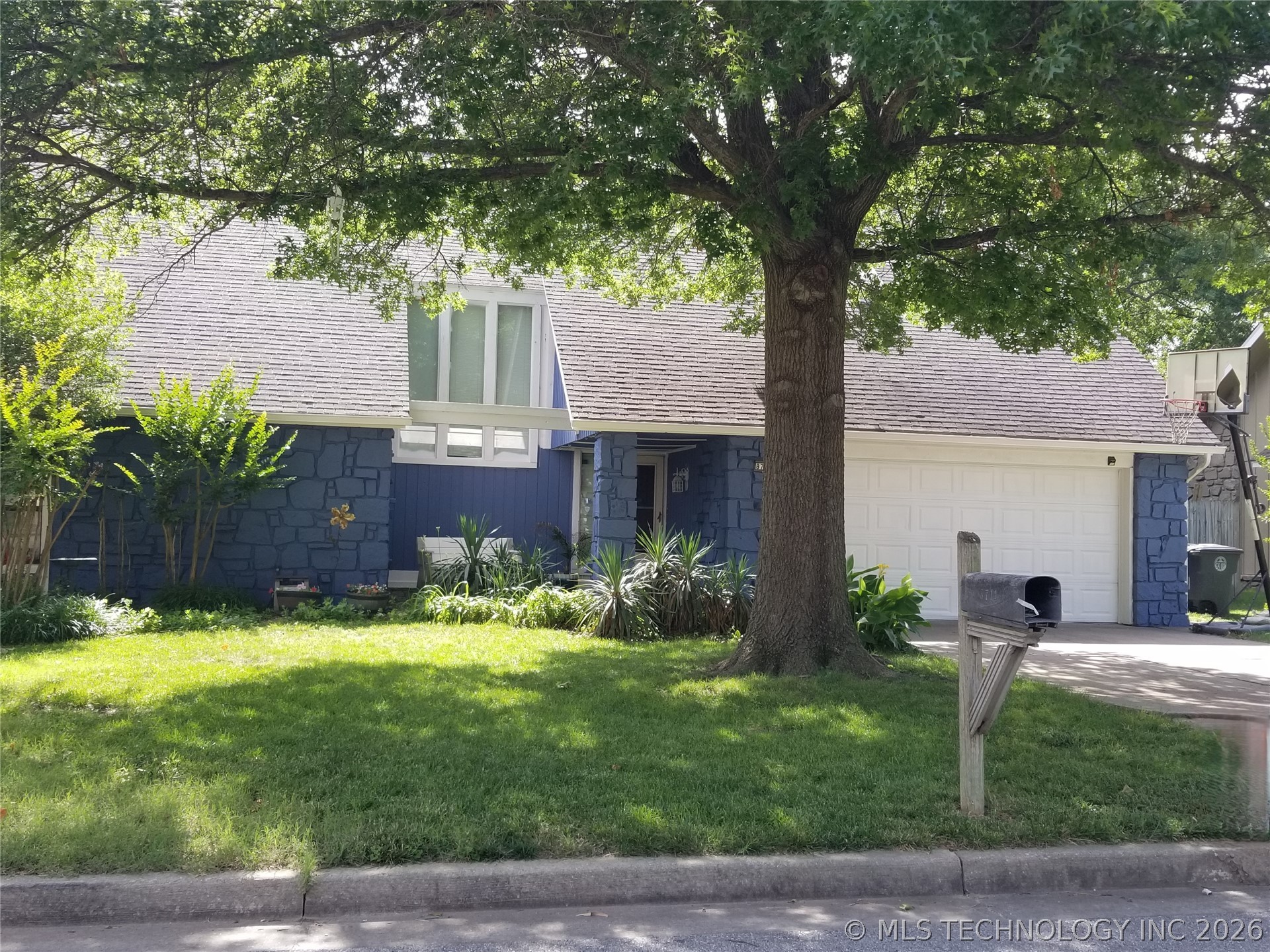8714 S 69th East Avenue Property Photo 1