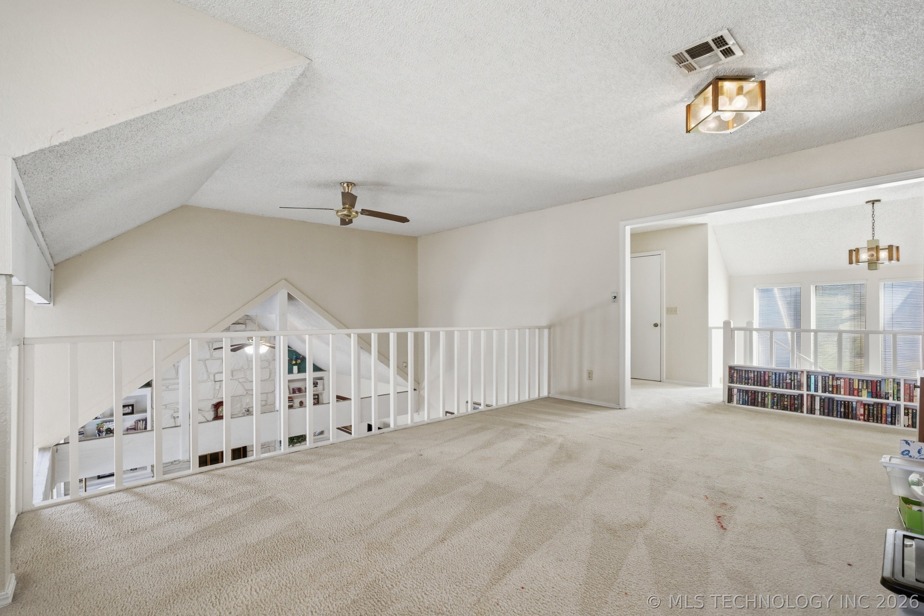 8714 S 69th East Avenue Property Photo 10