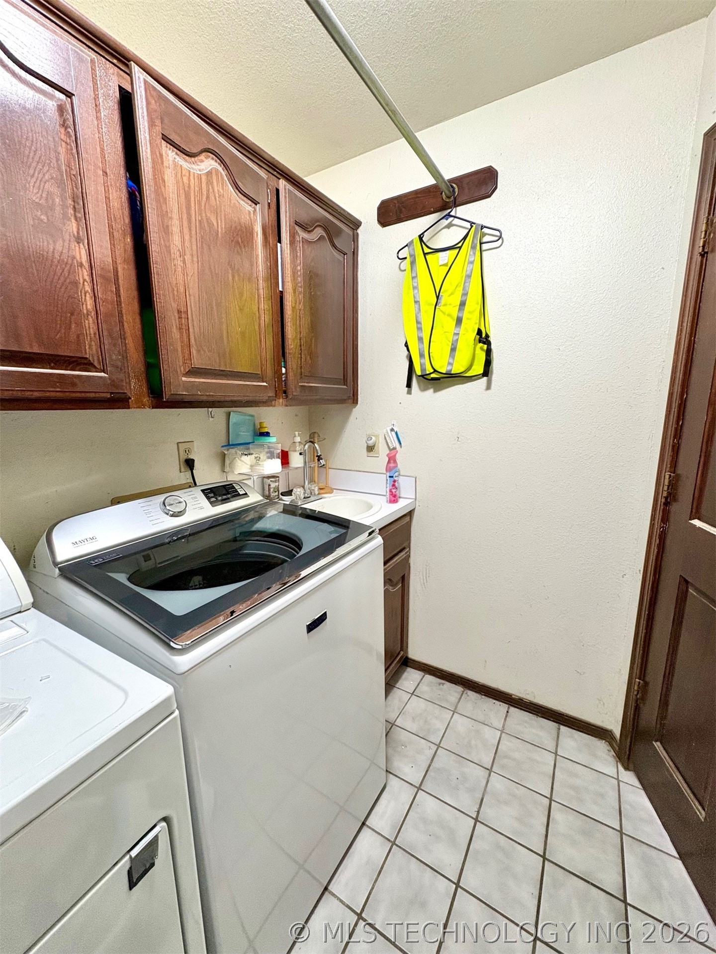 151 S 2nd Street Property Photo 34