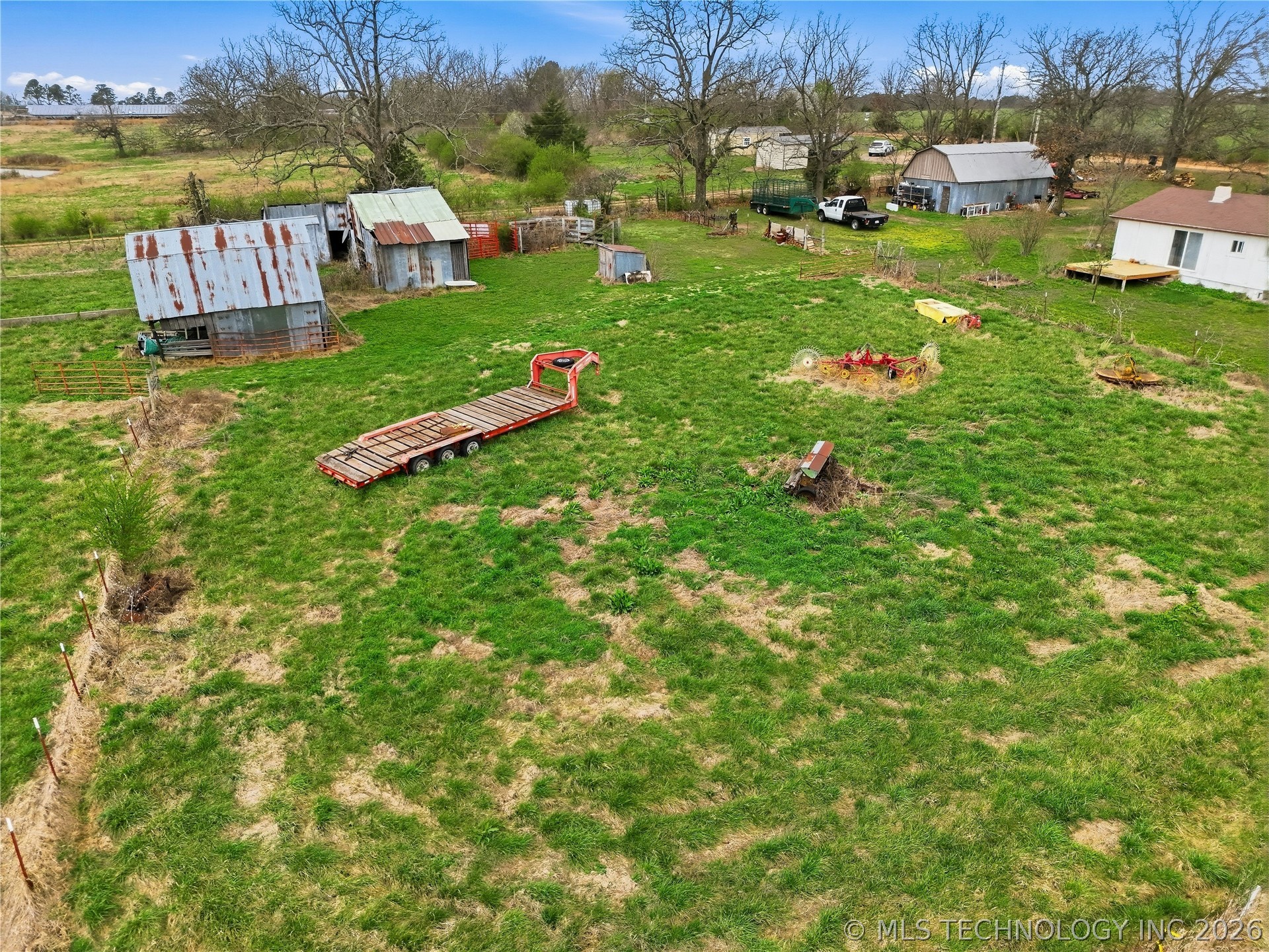 472758 E 730 Road Property Photo 44