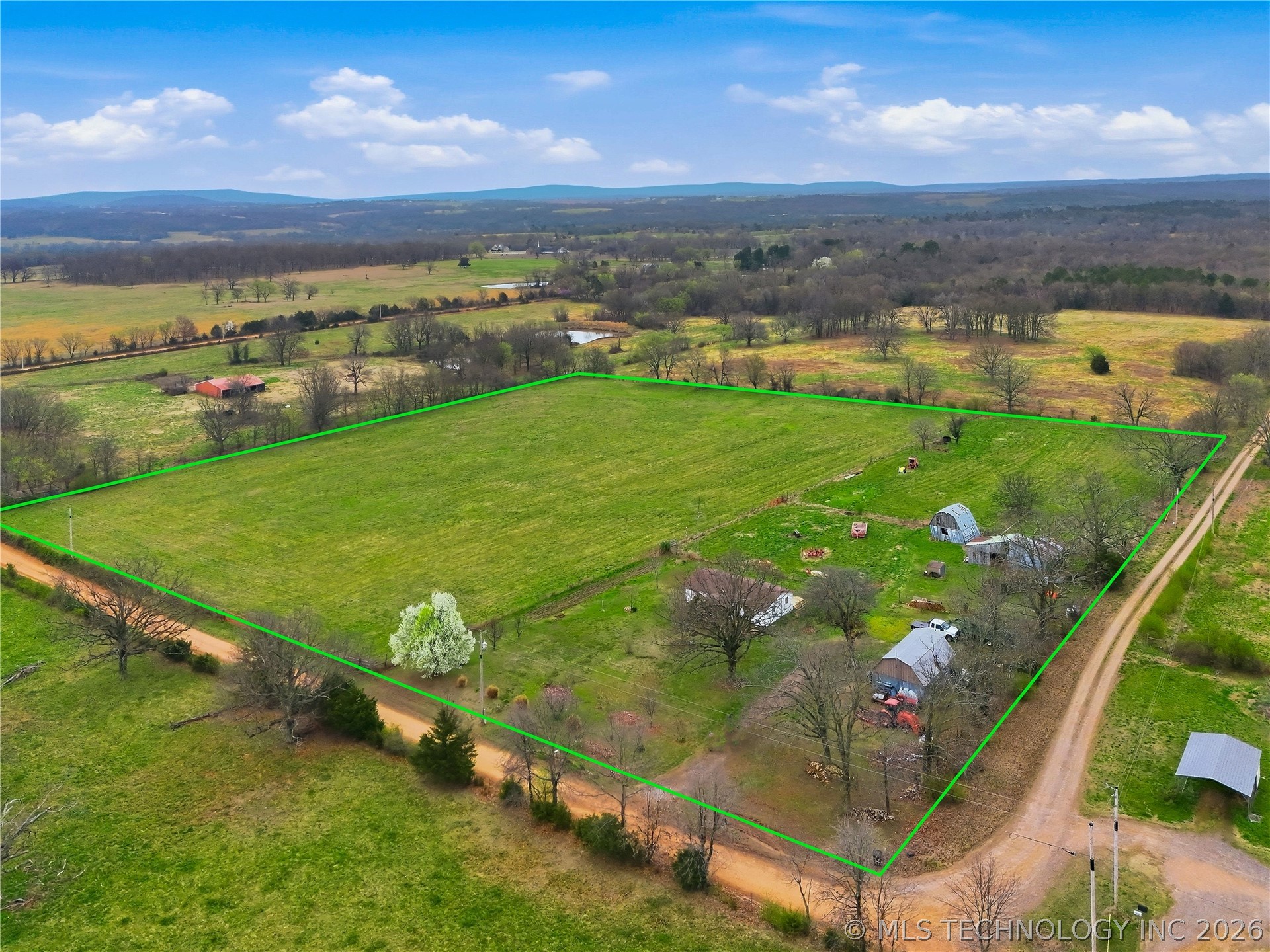 472758 E 730 Road Property Photo 47