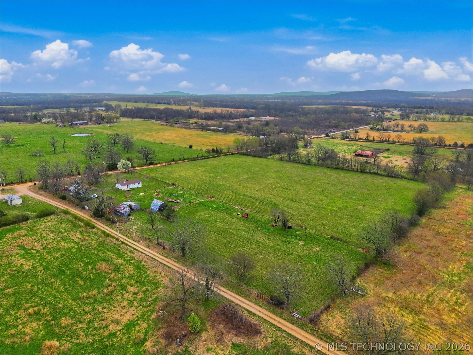 472758 E 730 Road Property Photo 56