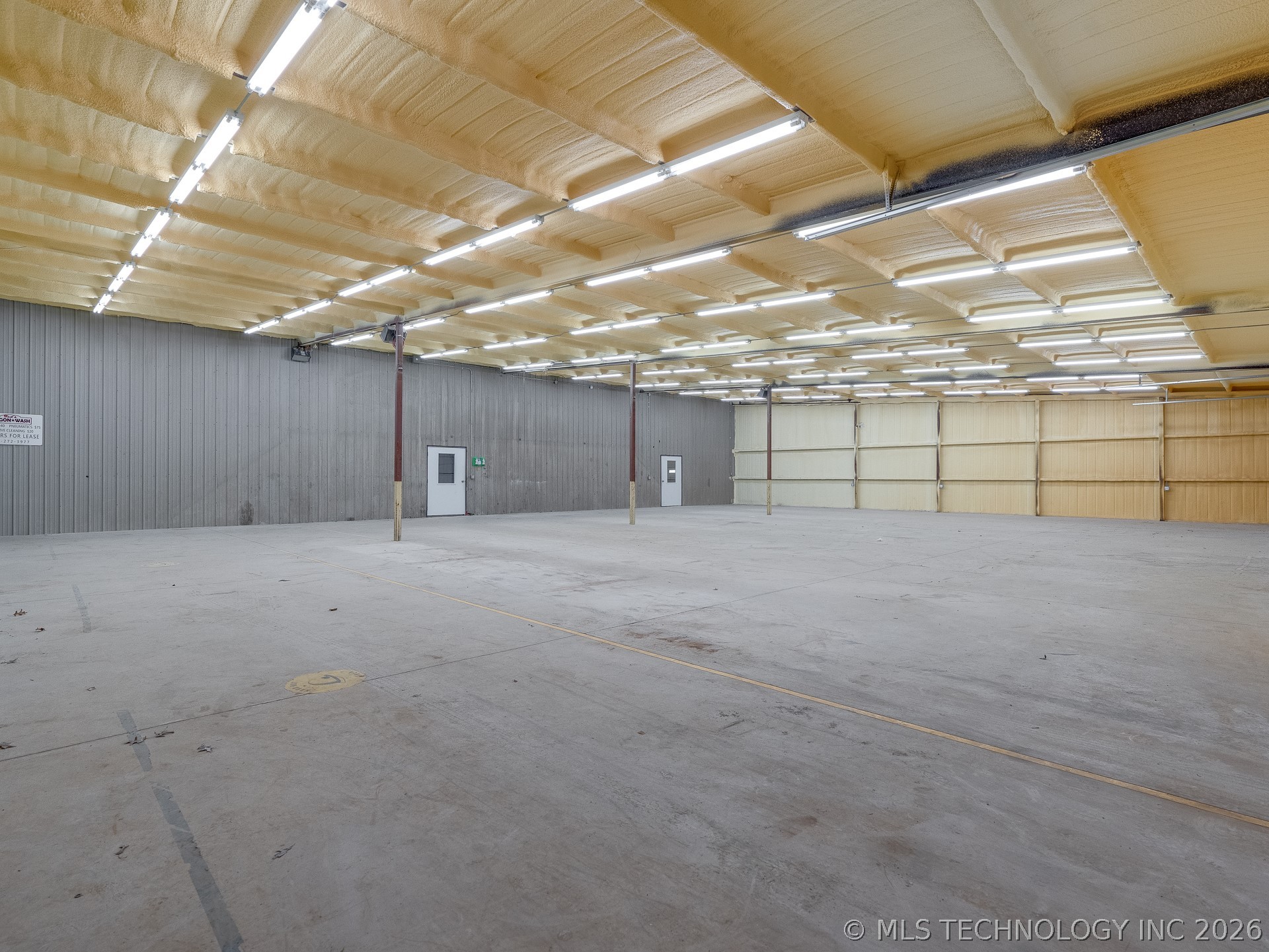 122 N Hickory Street Property Photo 17